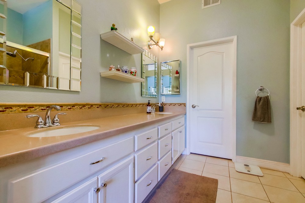 Virtual tour photo 20 of 32 for 11356 Camino Playa Cancun UNIT 2
