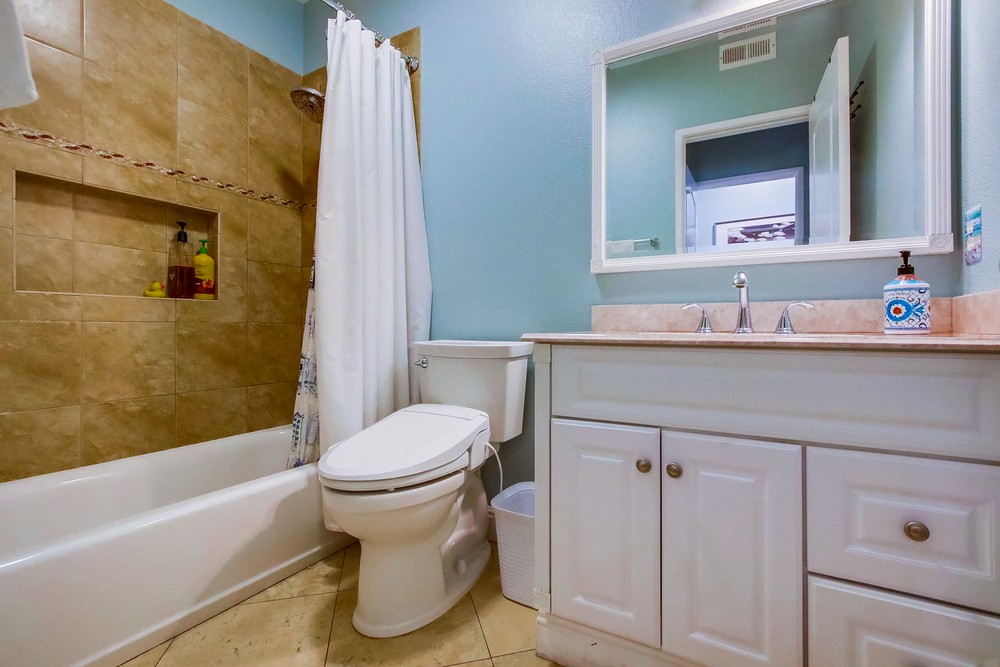 Virtual tour photo 25 of 32 for 11356 Camino Playa Cancun UNIT 2