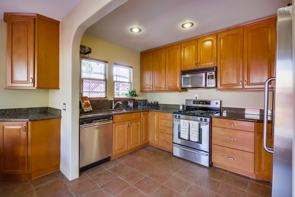 Virtual tour photo 12 of 35 for 1136 Madison Avenue