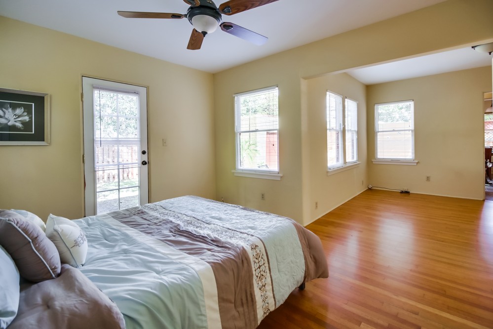 Virtual tour photo 19 of 35 for 1136 Madison Avenue