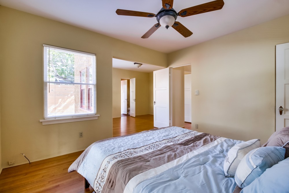 Virtual tour photo 21 of 35 for 1136 Madison Avenue
