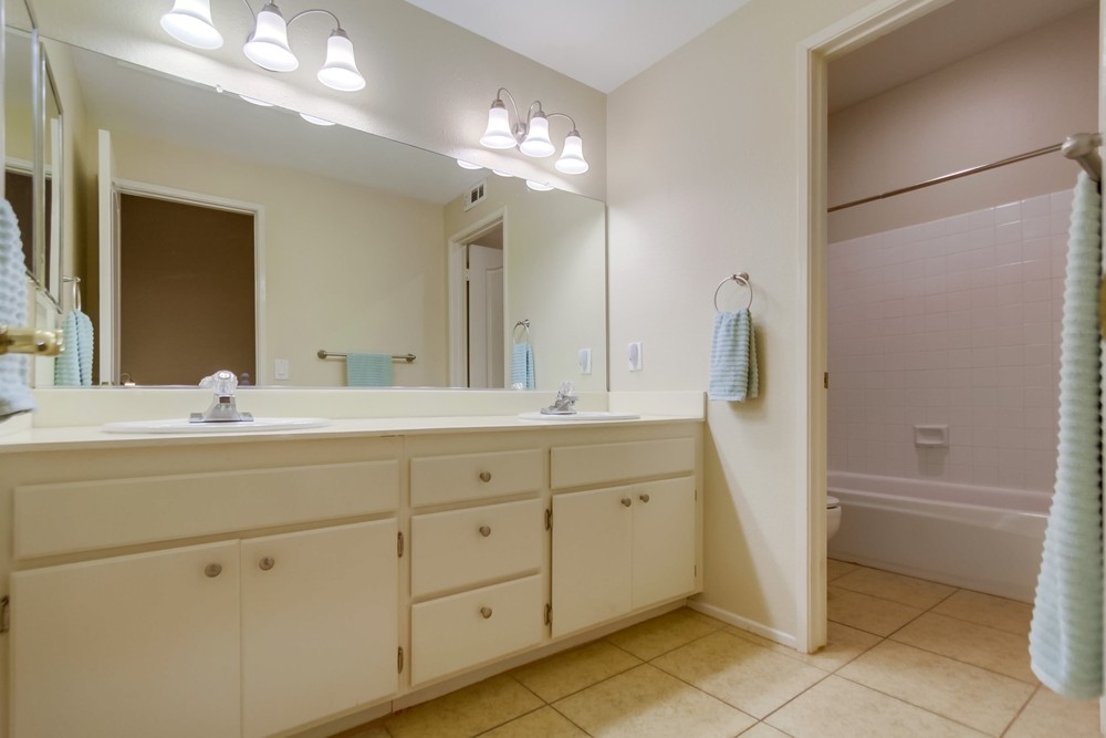 Virtual tour photo 38 of 43 for 11368 Portobelo Dr #4