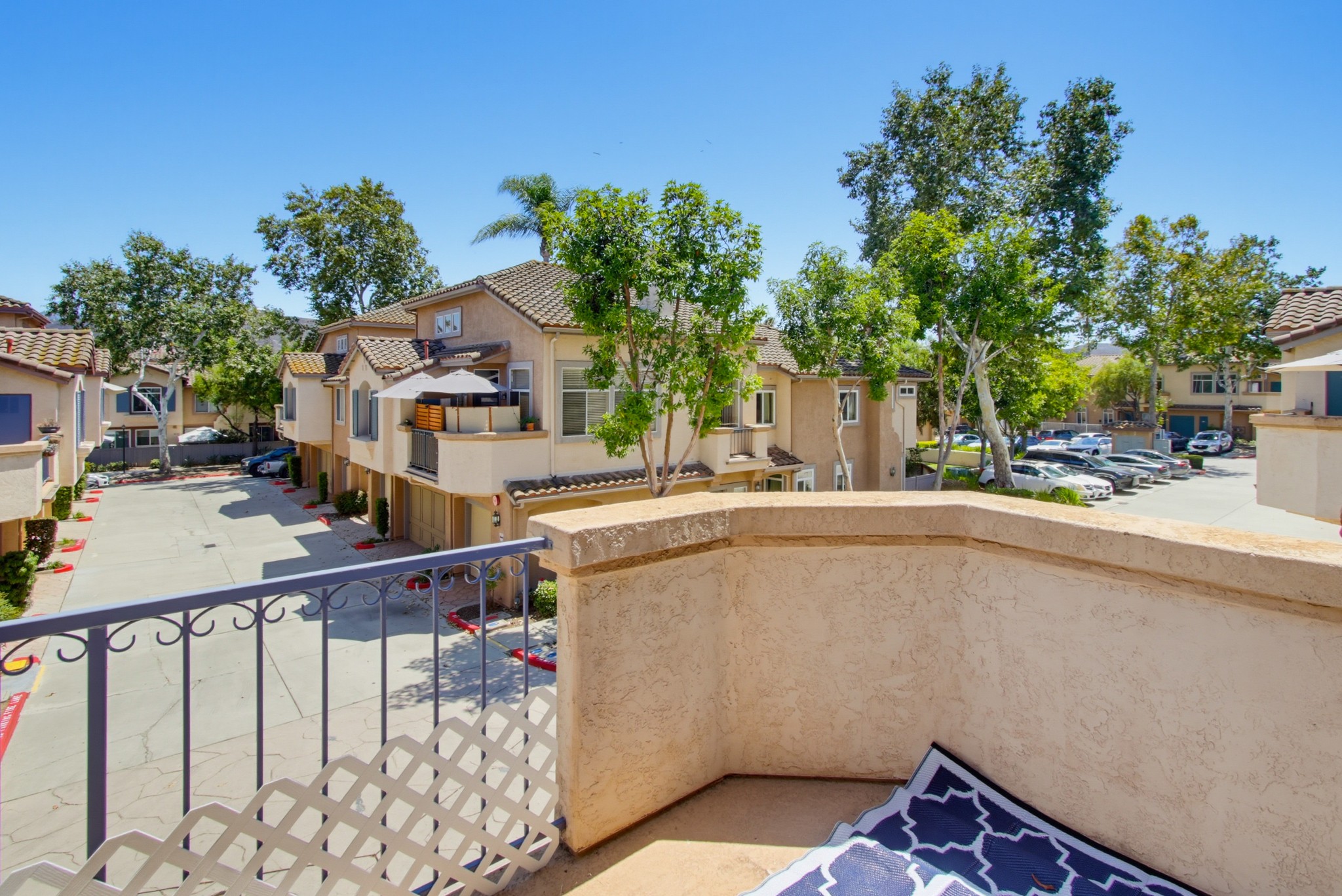 Virtual tour photo 13 of 32 for 11372 Via Rancho San Diego Unit A