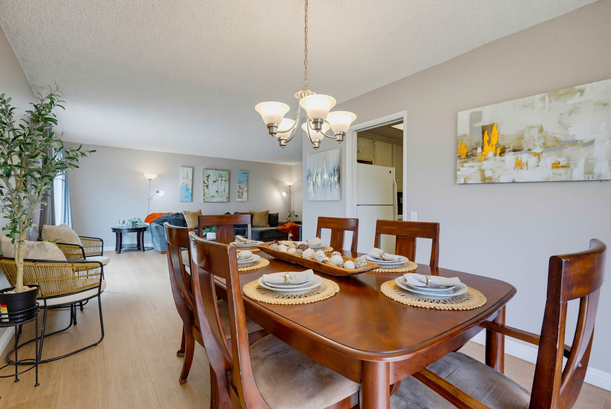 Virtual tour photo 16 of 73 for 11389 Providencia St