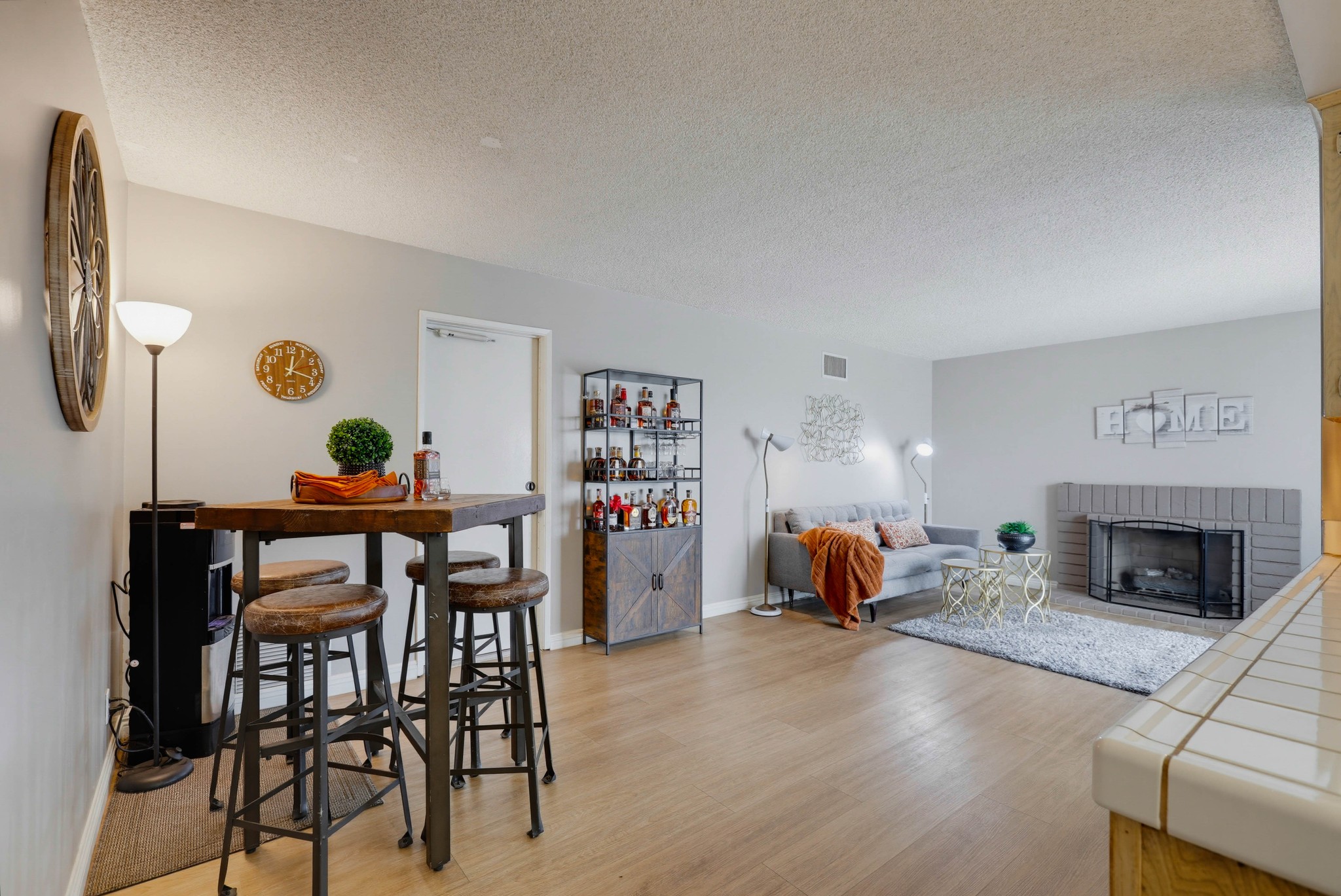Virtual tour photo 17 of 73 for 11389 Providencia St