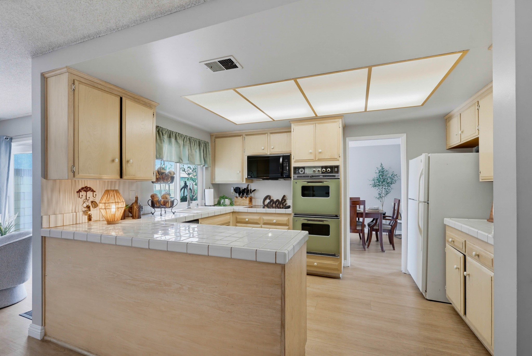 Virtual tour photo 26 of 73 for 11389 Providencia St