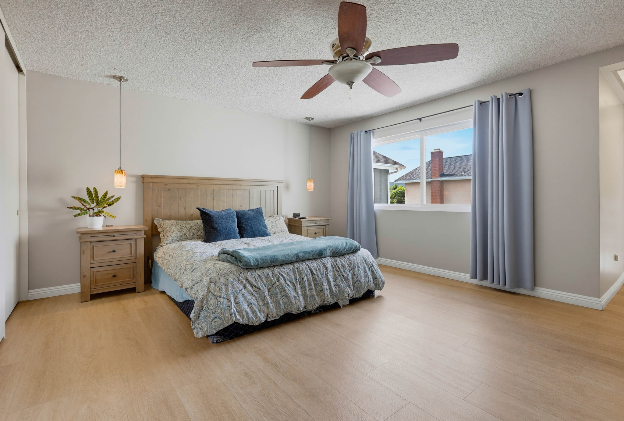 Virtual tour photo 39 of 73 for 11389 Providencia St