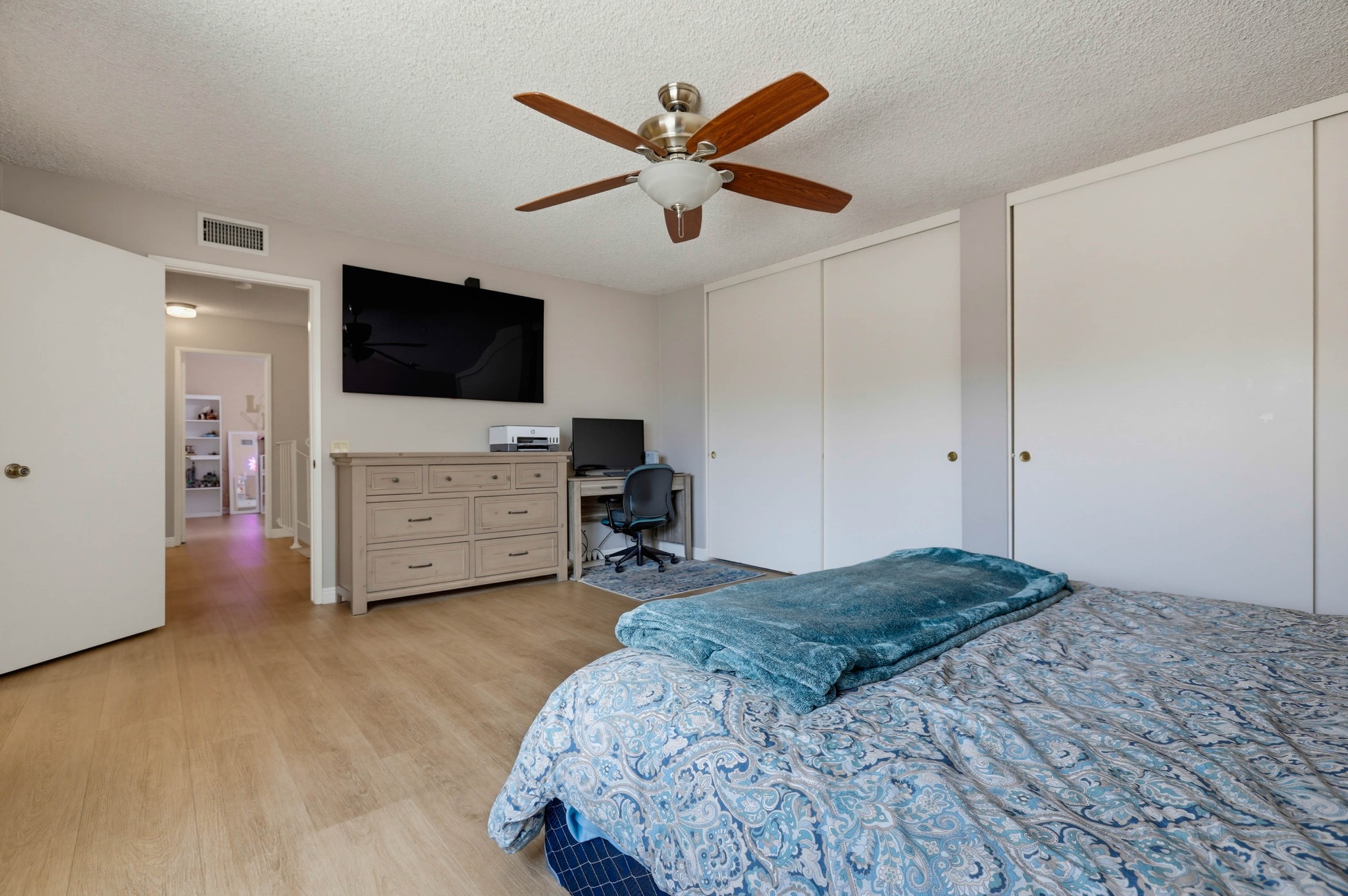 Virtual tour photo 41 of 73 for 11389 Providencia St