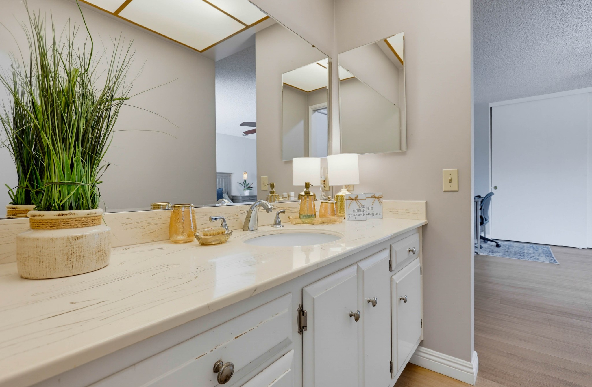 Virtual tour photo 44 of 73 for 11389 Providencia St