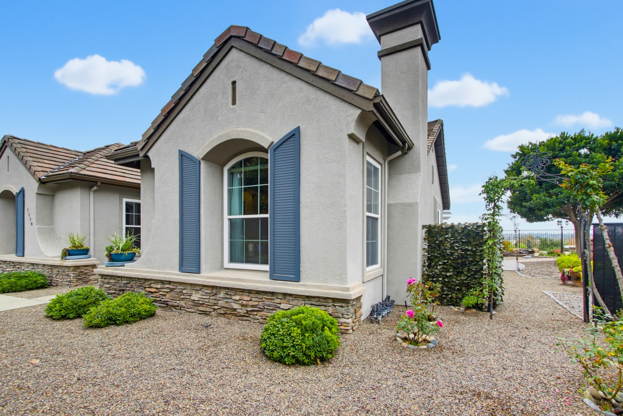 Virtual tour photo 6 of 110 for 1139 Highland Park