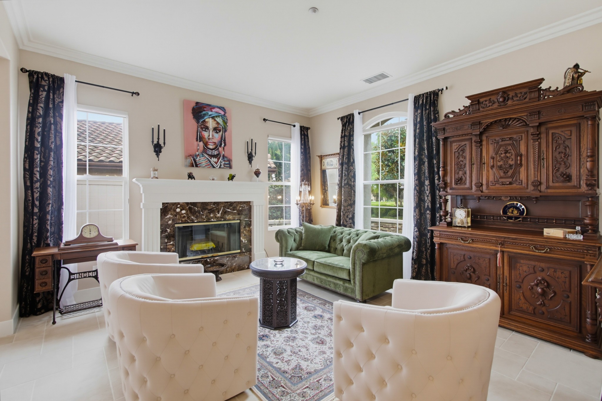 Virtual tour photo 8 of 110 for 1139 Highland Park