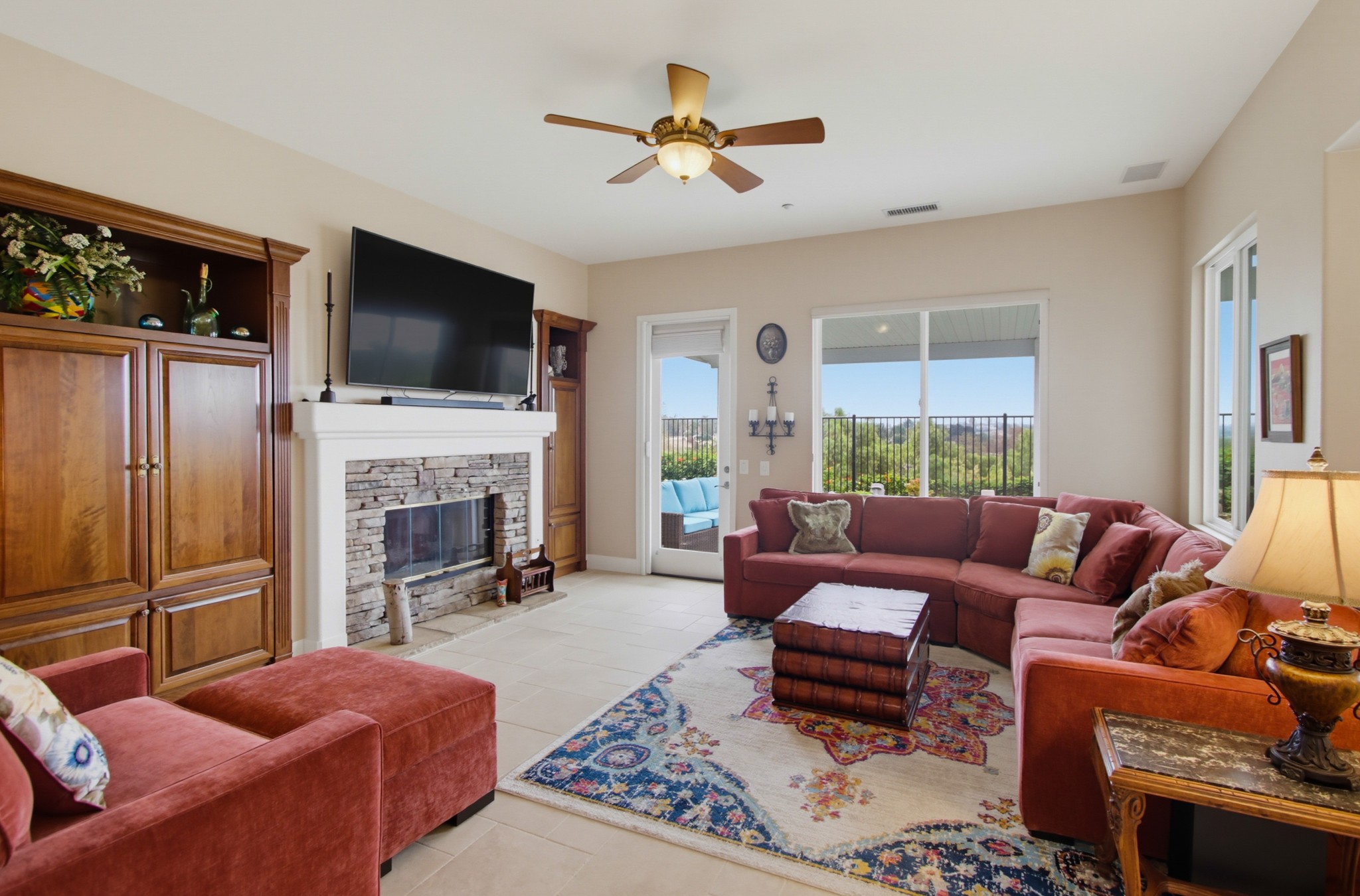 Virtual tour photo 15 of 110 for 1139 Highland Park