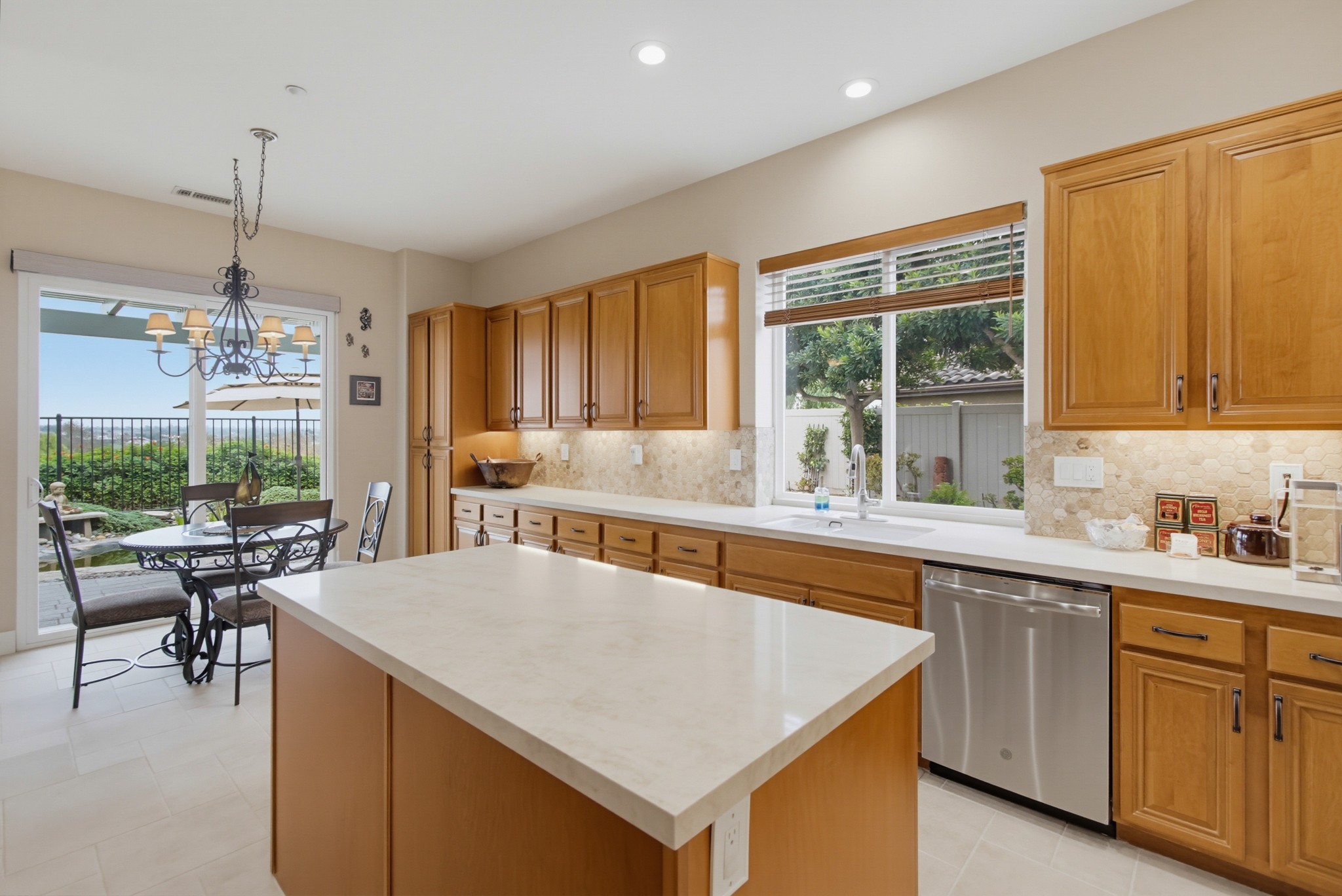 Virtual tour photo 23 of 110 for 1139 Highland Park