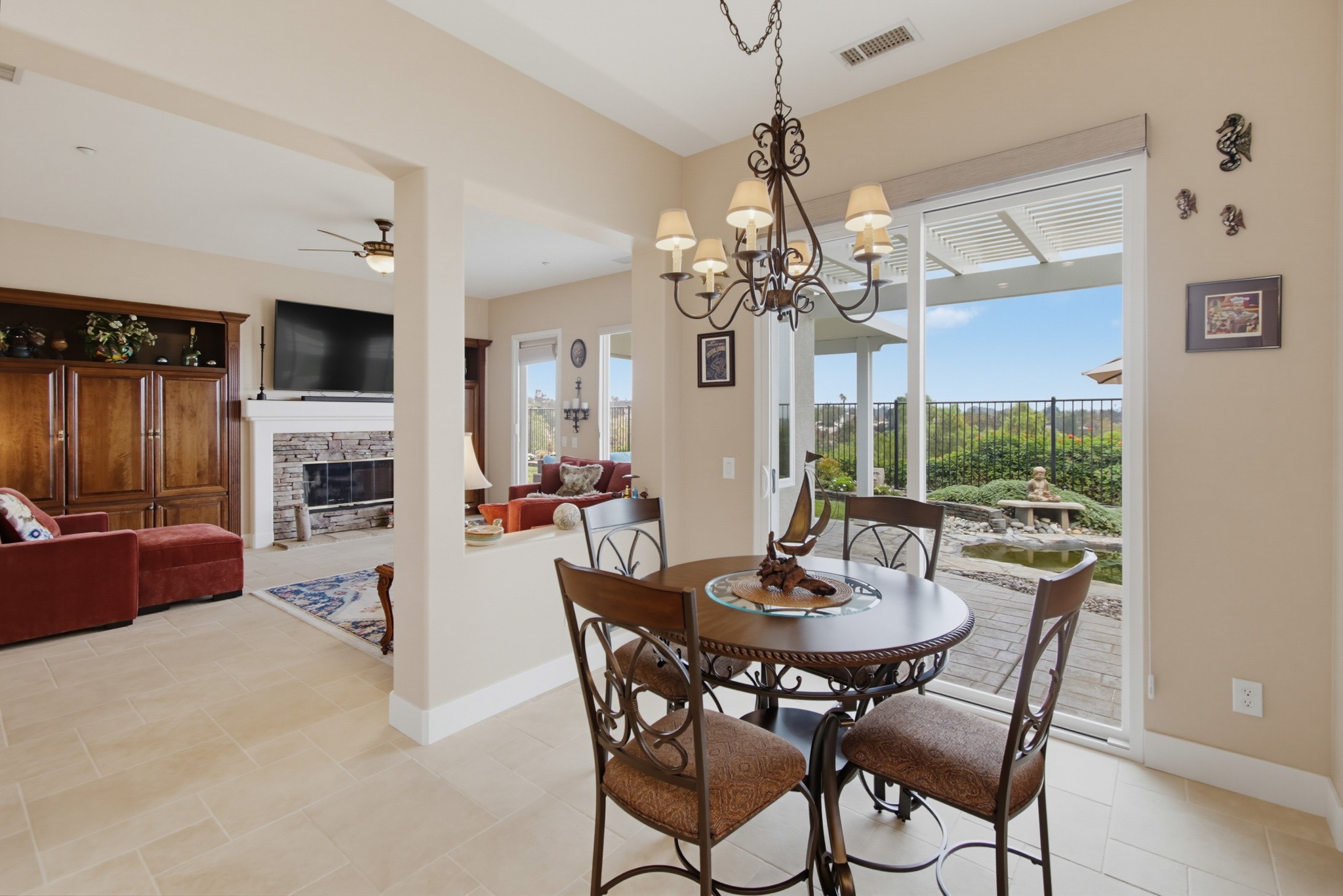 Virtual tour photo 25 of 110 for 1139 Highland Park
