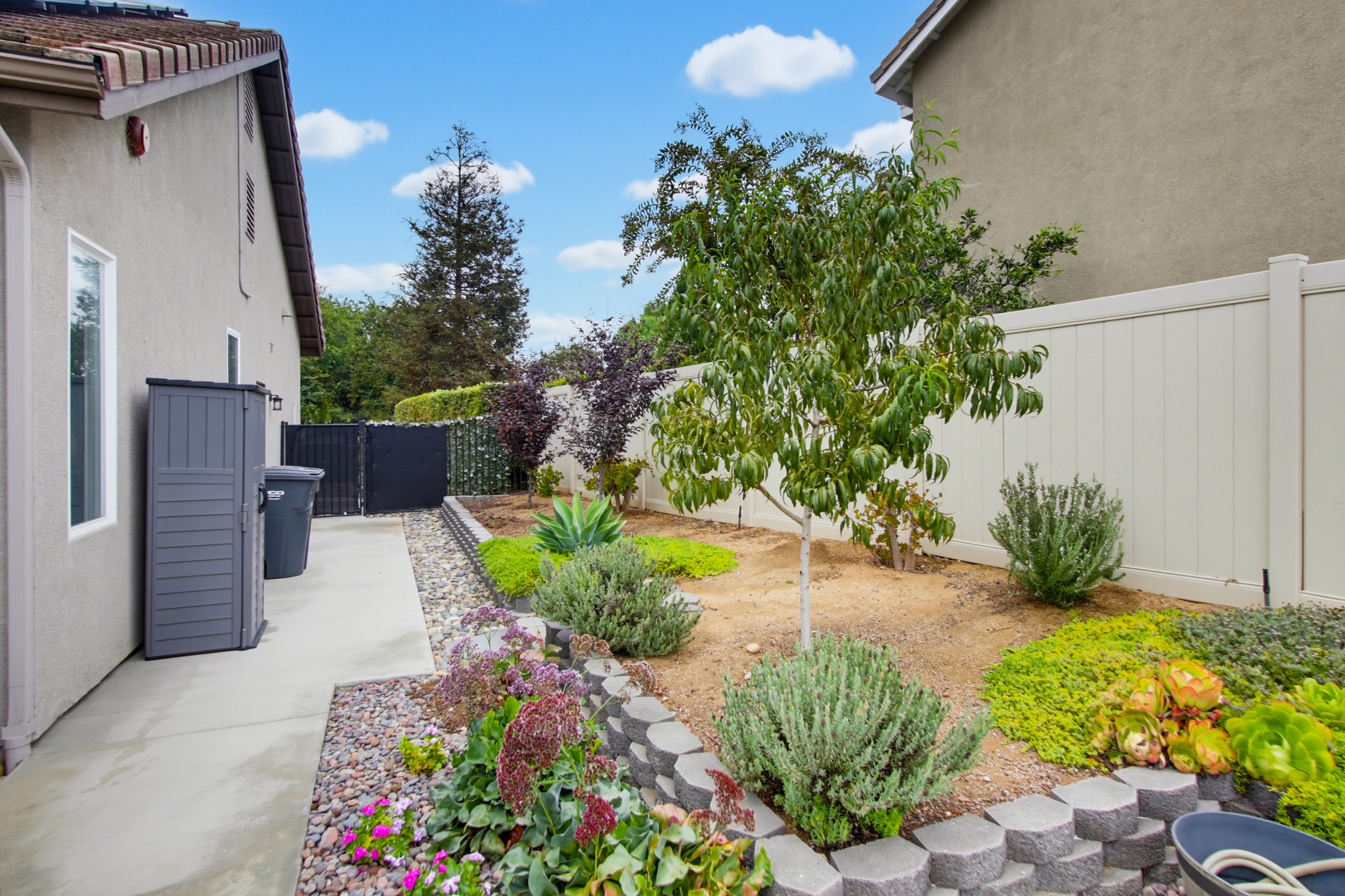 Virtual tour photo 70 of 110 for 1139 Highland Park