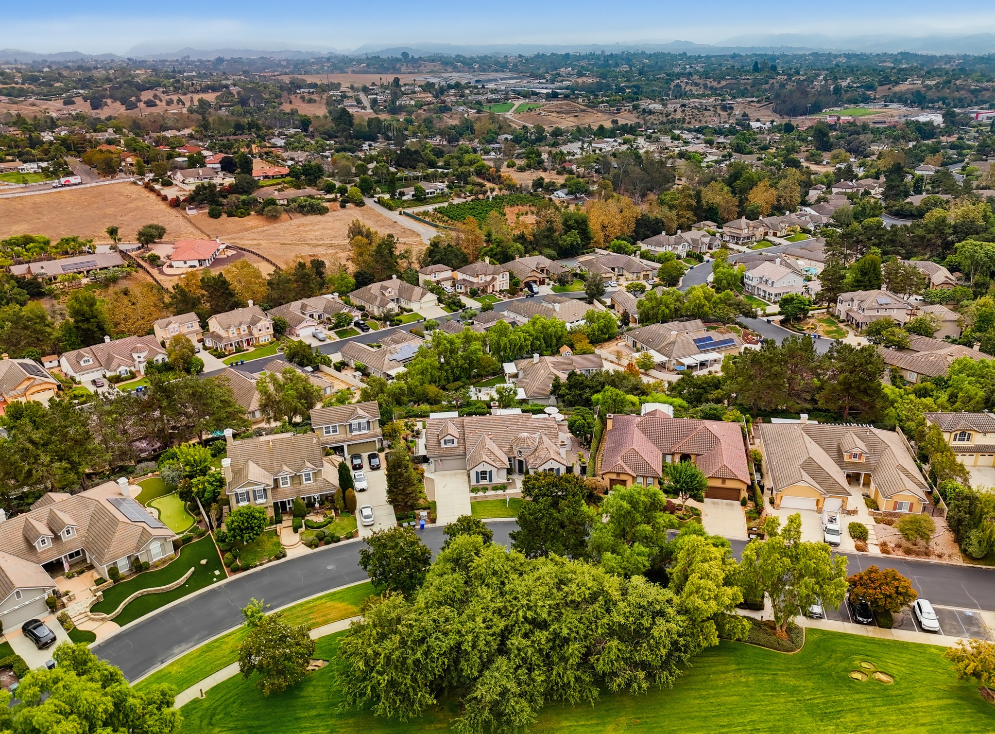 Virtual tour photo 93 of 110 for 1139 Highland Park