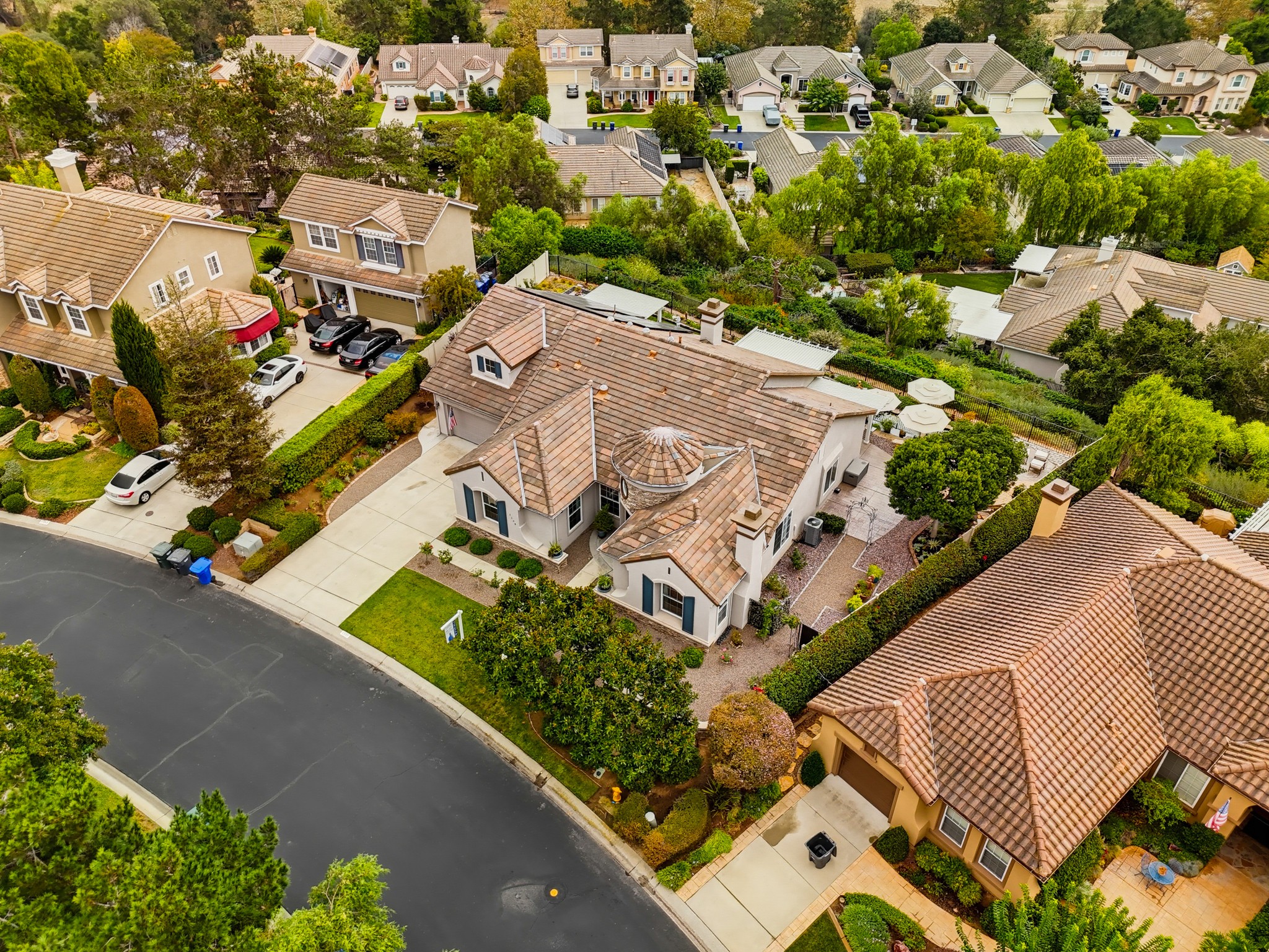 Virtual tour photo 101 of 110 for 1139 Highland Park