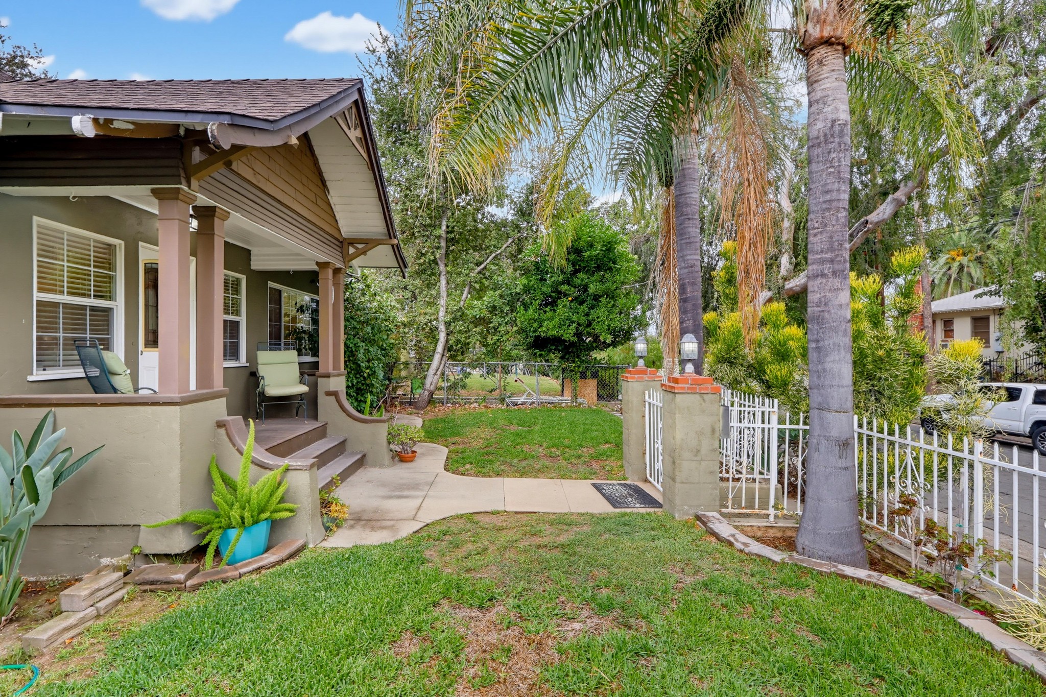Virtual tour photo 11 of 84 for 114 W Montana St