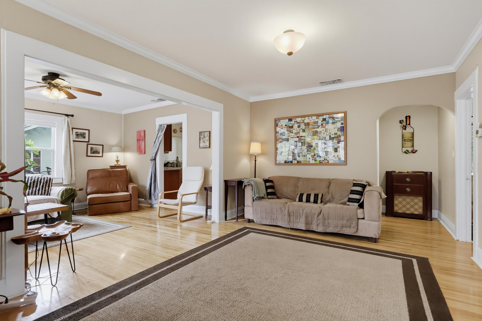 Virtual tour photo 13 of 84 for 114 W Montana St