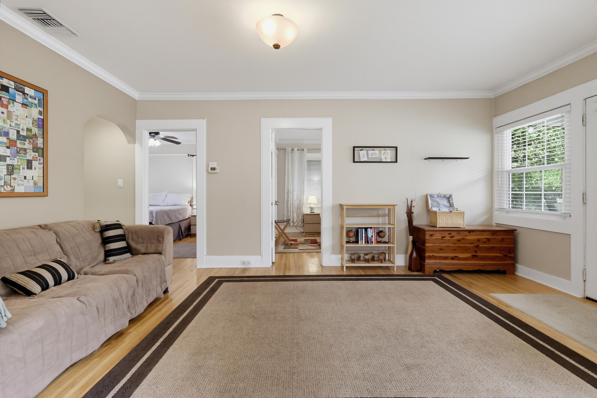 Virtual tour photo 16 of 84 for 114 W Montana St