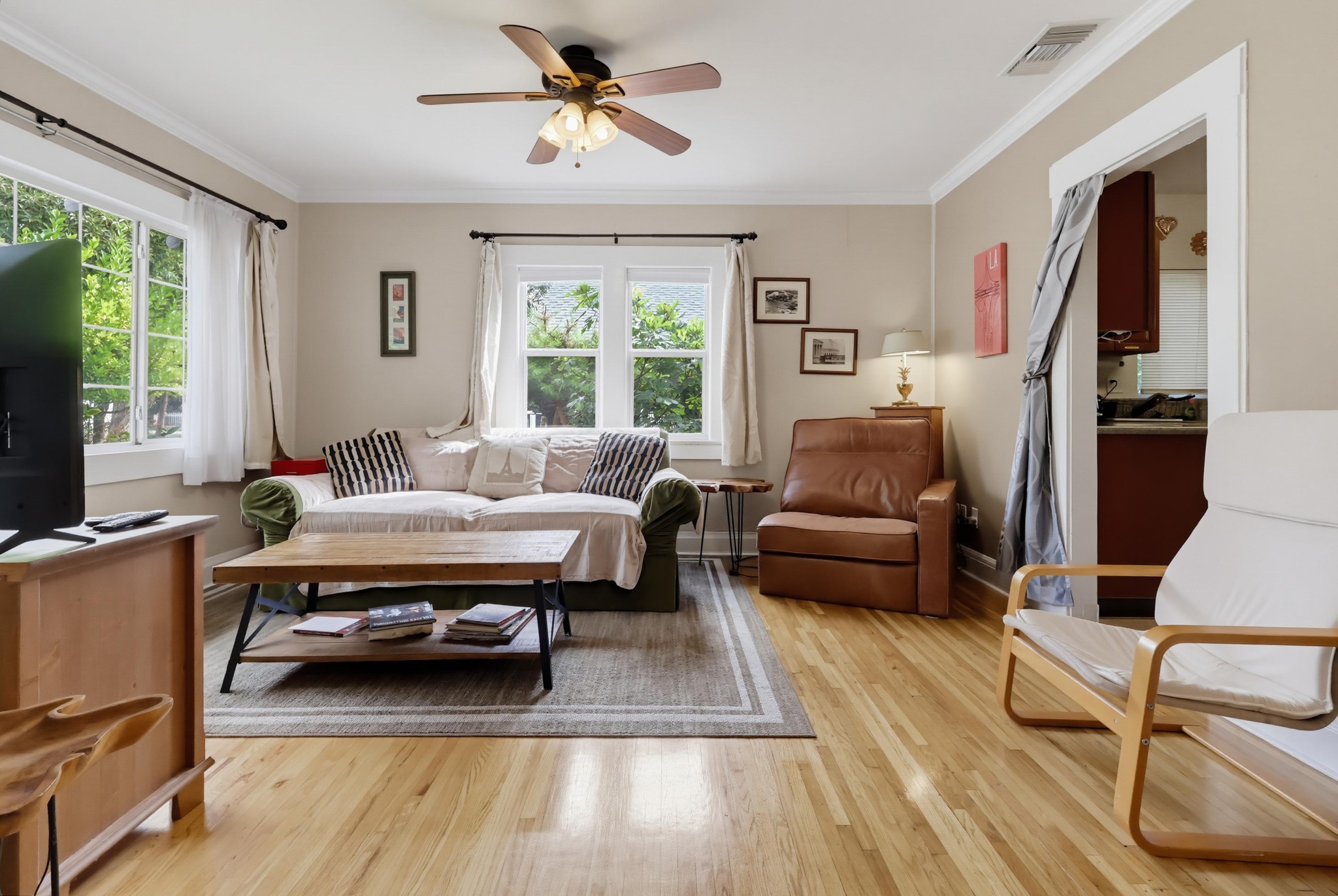 Virtual tour photo 17 of 84 for 114 W Montana St