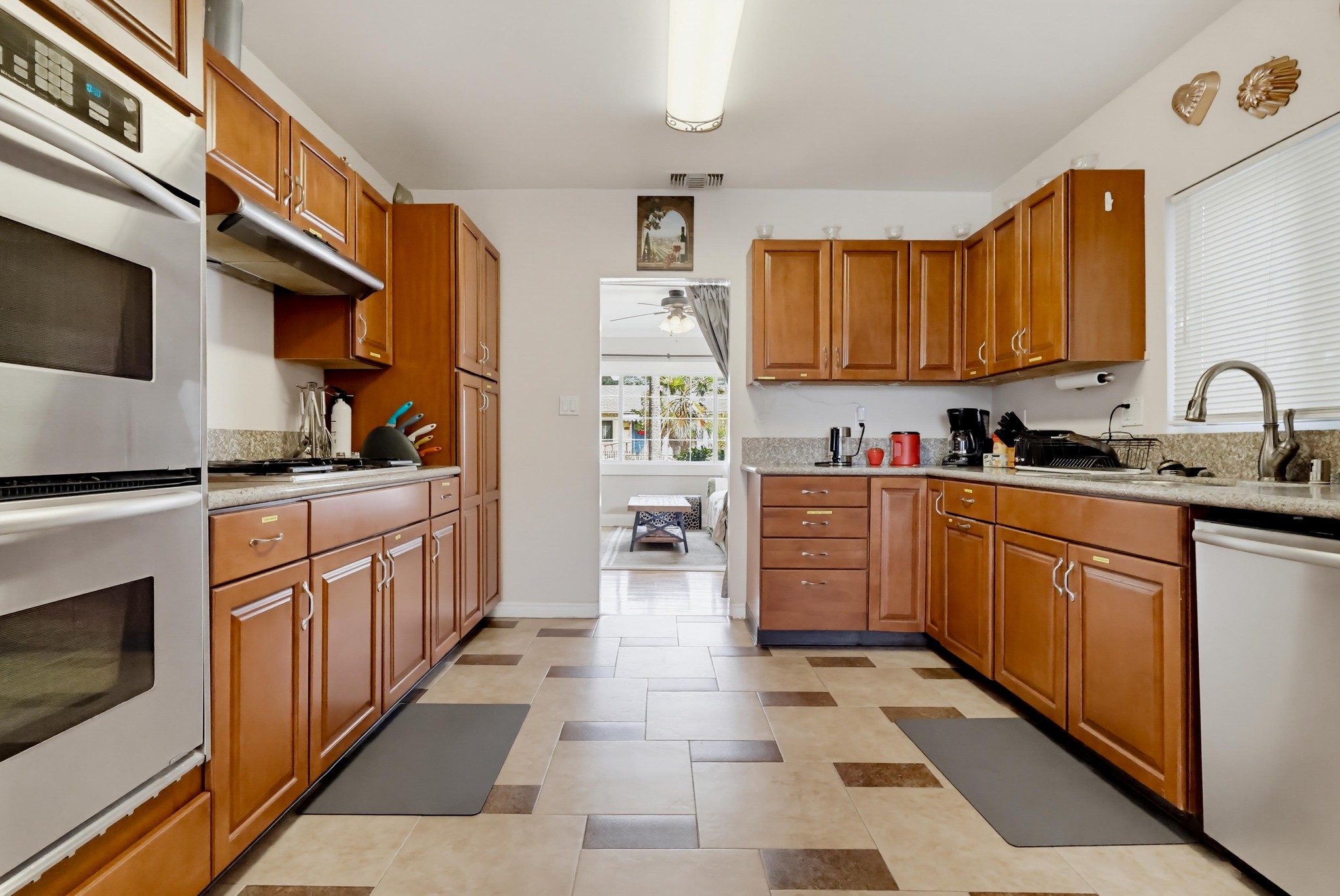 Virtual tour photo 28 of 84 for 114 W Montana St
