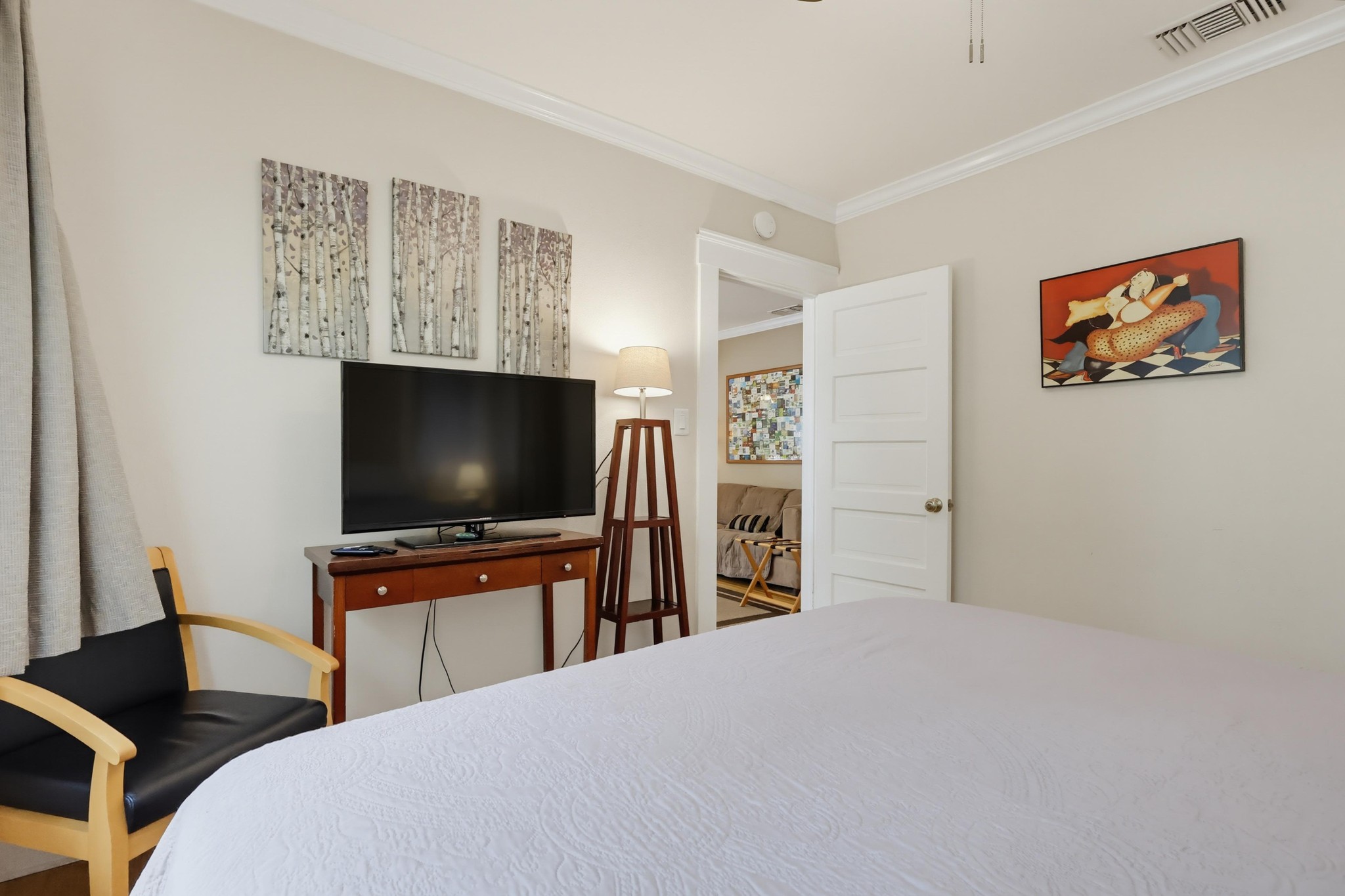 Virtual tour photo 50 of 84 for 114 W Montana St