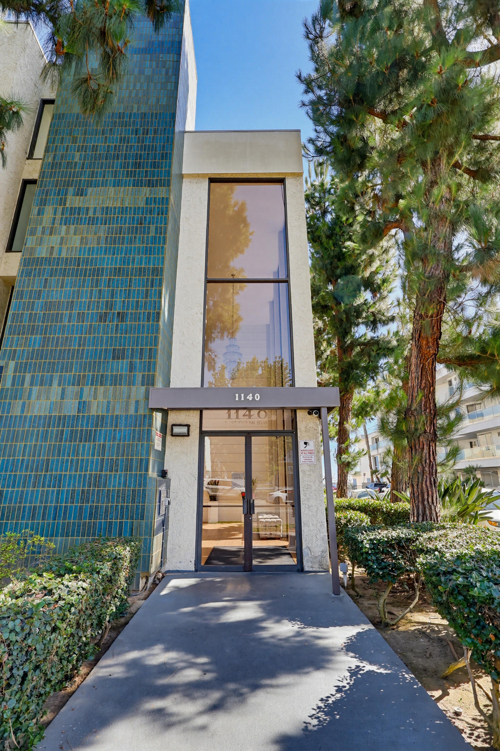 Virtual tour photo 7 of 65 for 1140 E Ocean Blvd UNIT 220