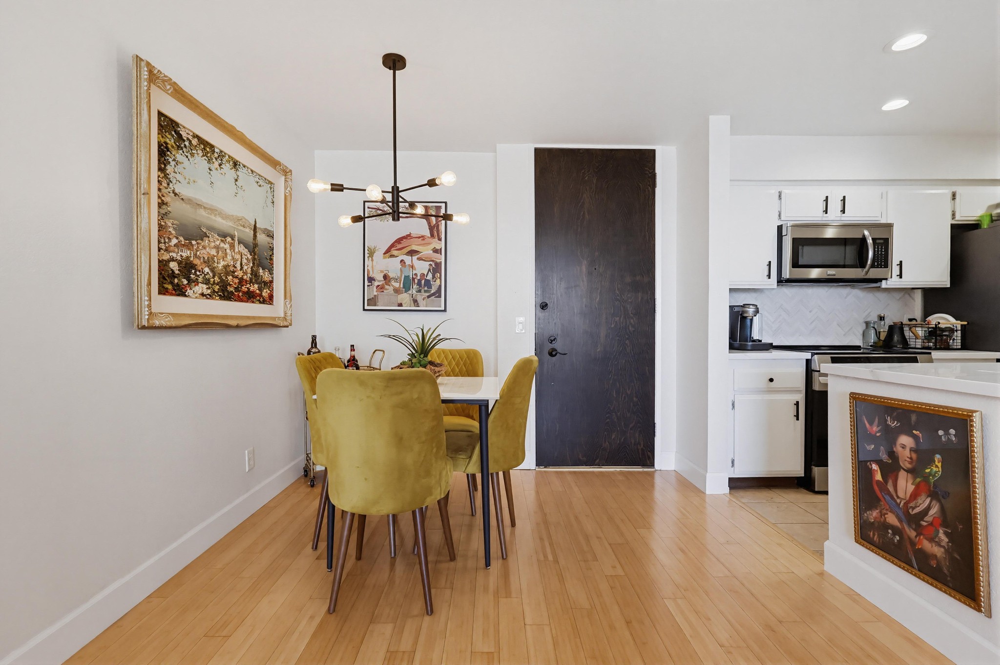 Virtual tour photo 16 of 65 for 1140 E Ocean Blvd UNIT 220