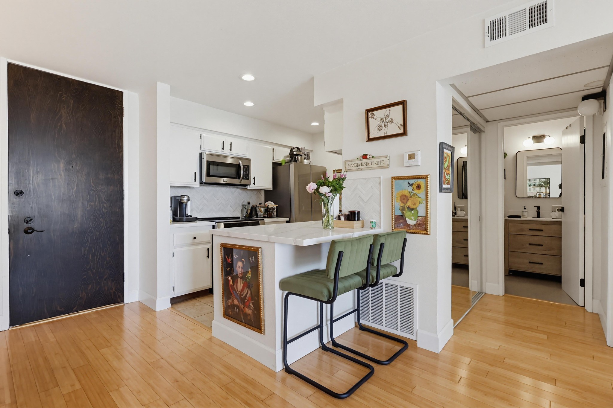 Virtual tour photo 23 of 65 for 1140 E Ocean Blvd UNIT 220