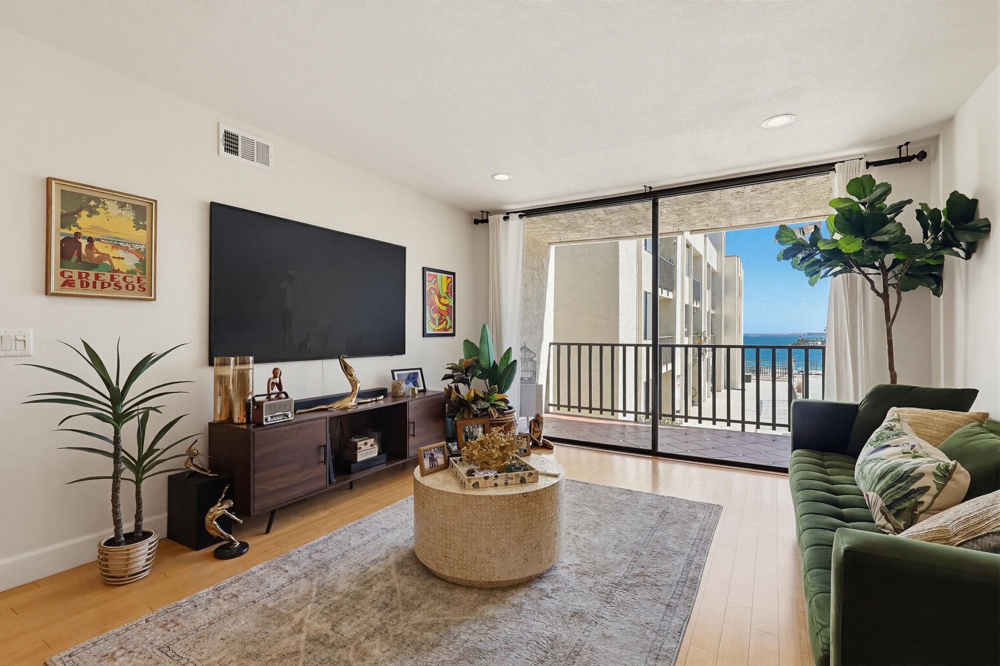 Virtual tour photo 30 of 65 for 1140 E Ocean Blvd UNIT 220