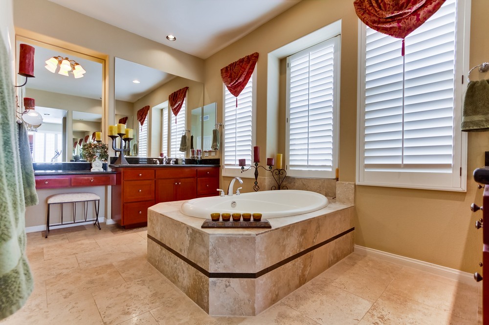 Virtual tour photo 20 of 23 for Waterford At The Lake