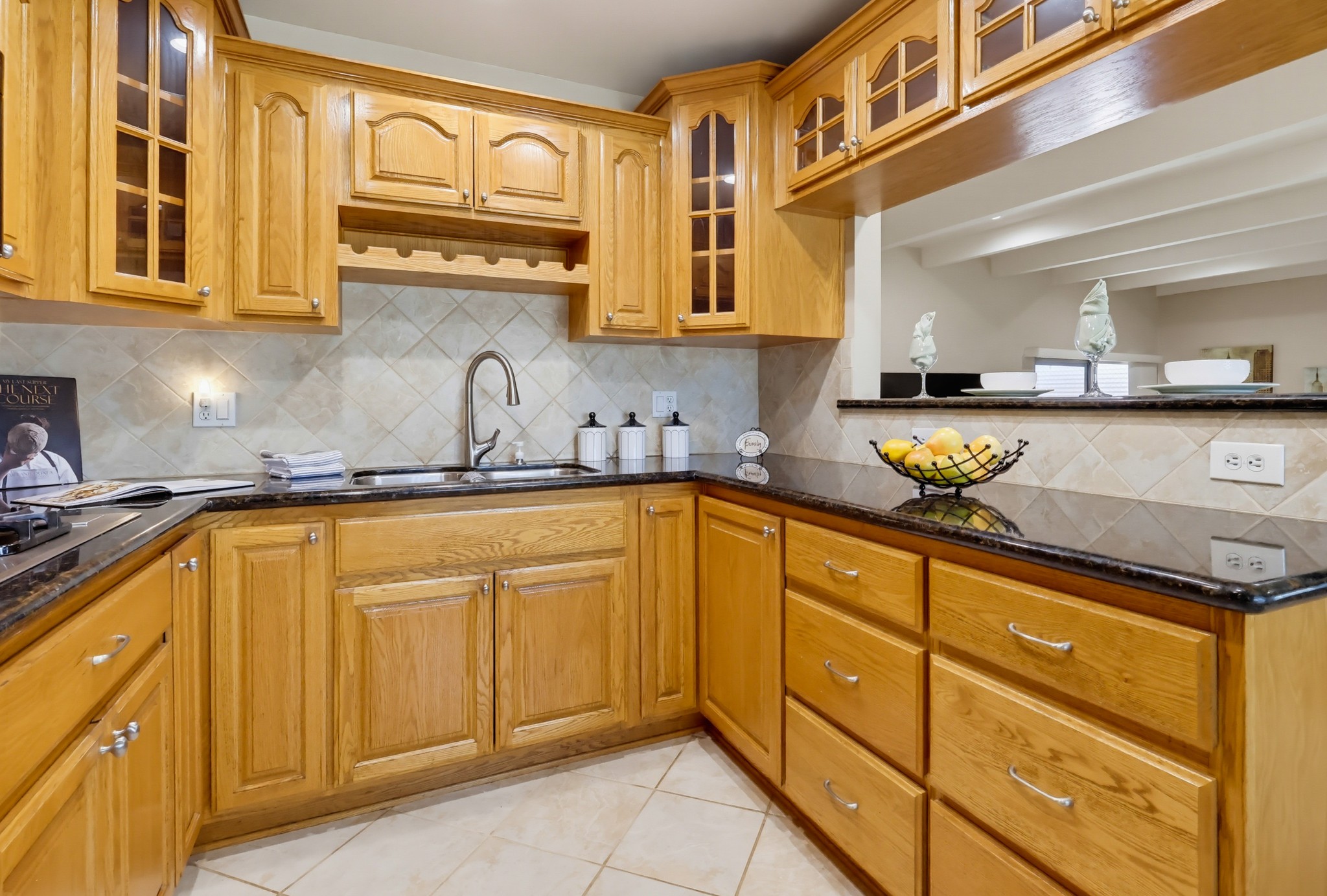 Virtual tour photo 21 of 76 for 11415 Liggett St