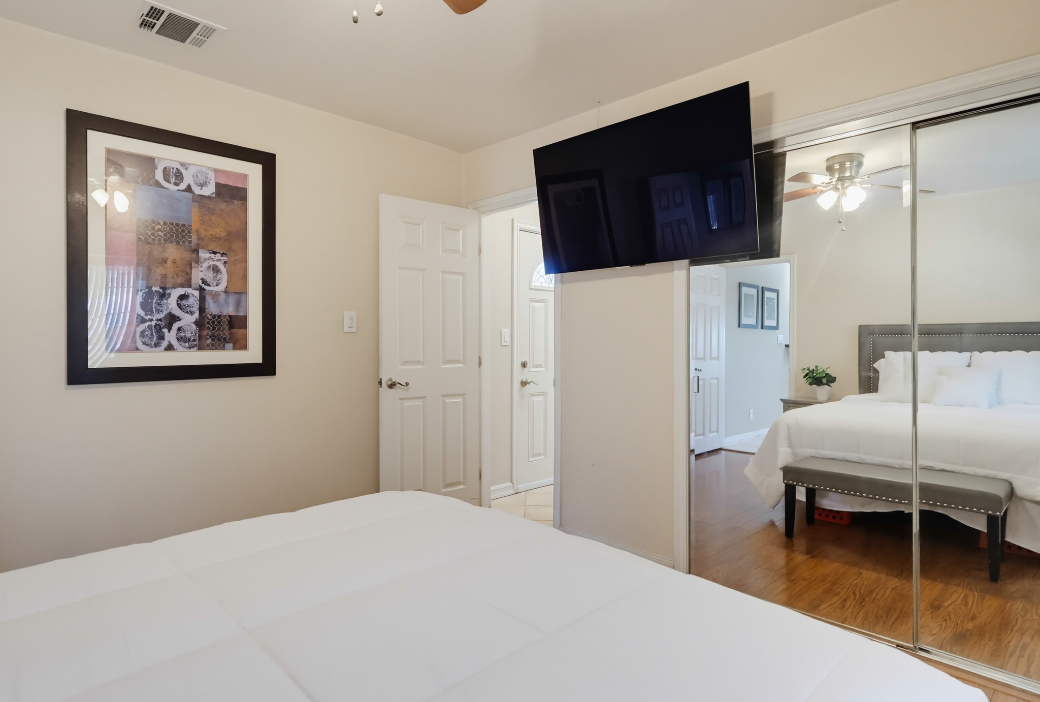 Virtual tour photo 36 of 76 for 11415 Liggett St