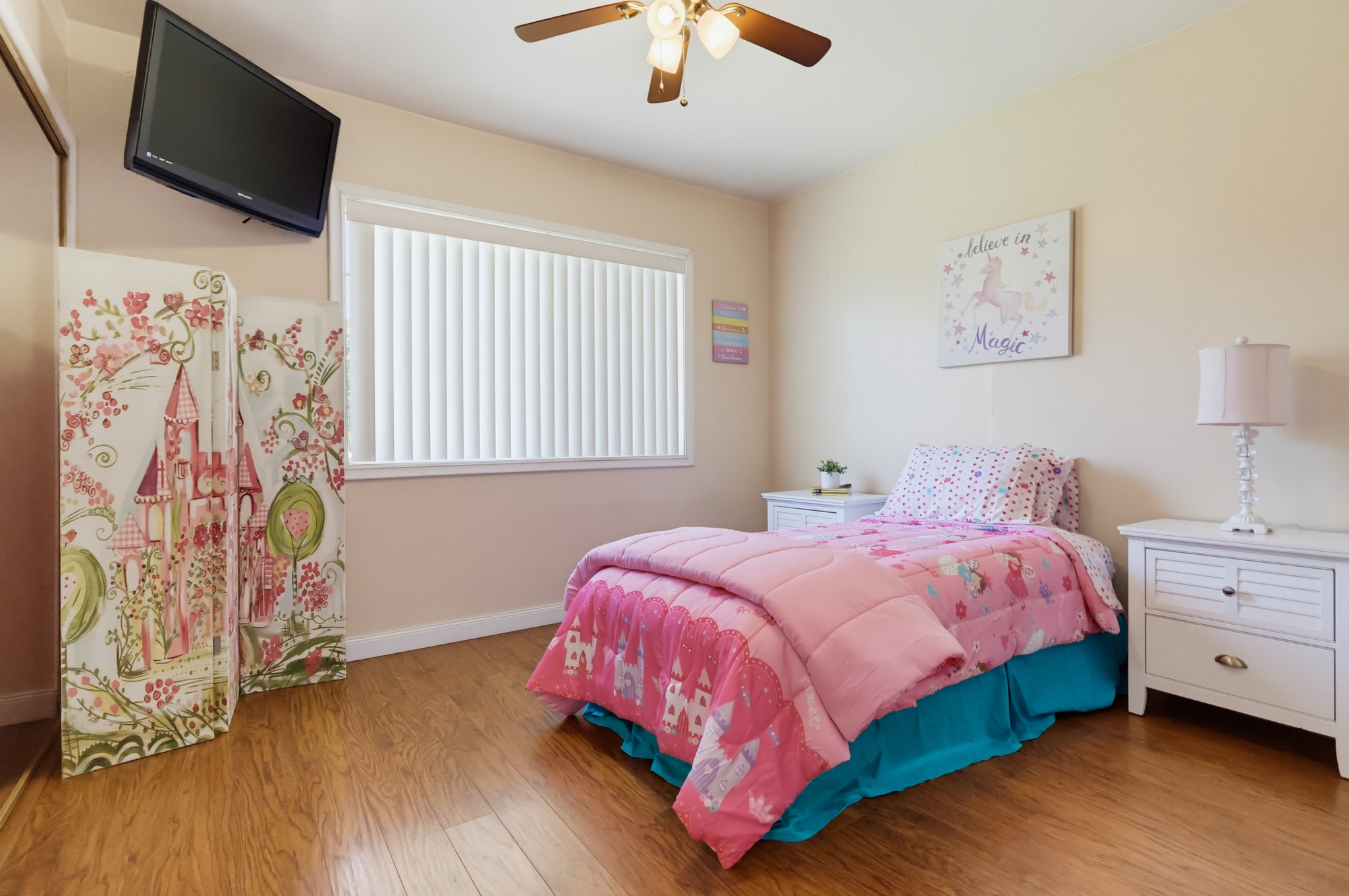 Virtual tour photo 43 of 76 for 11415 Liggett St