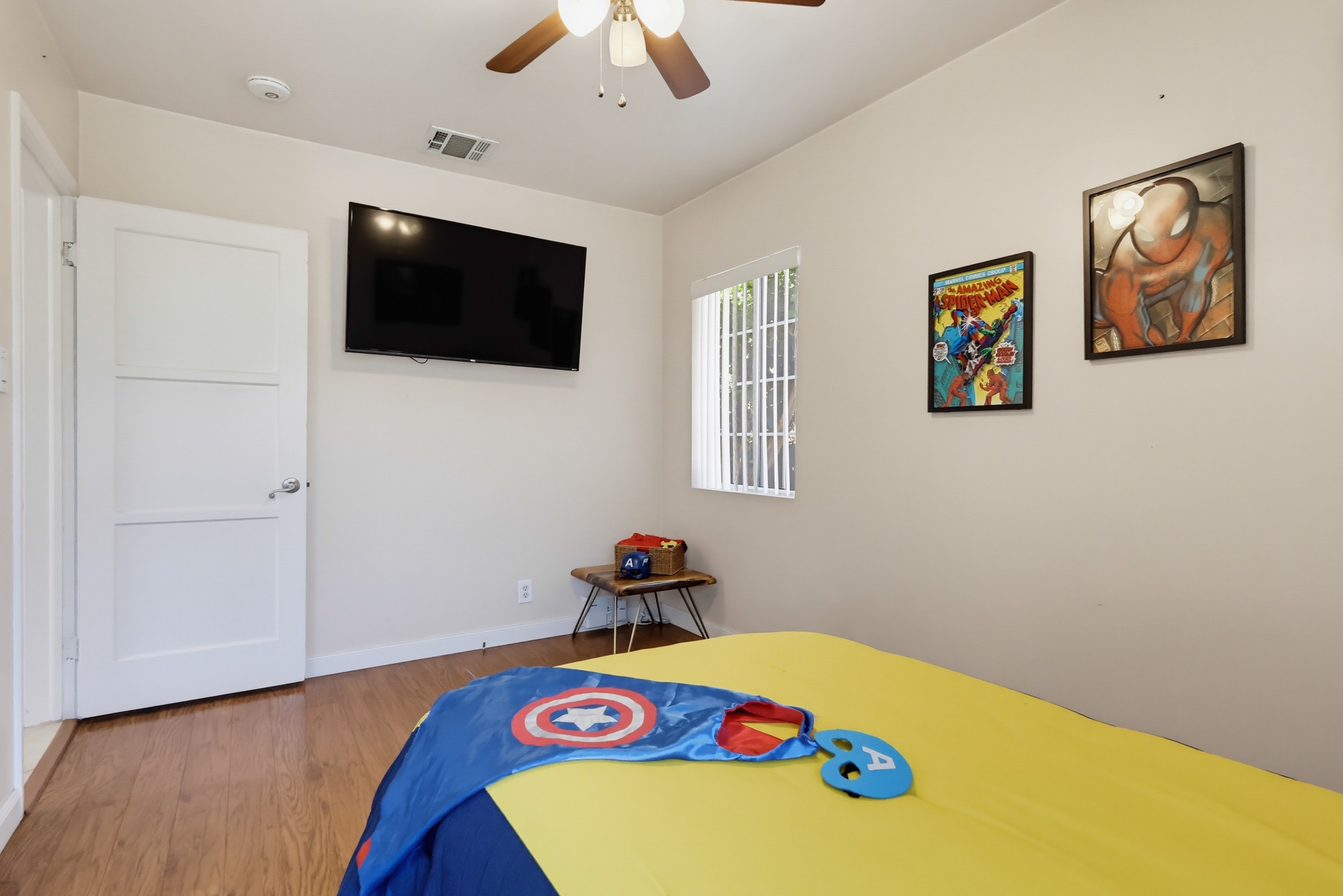 Virtual tour photo 51 of 76 for 11415 Liggett St
