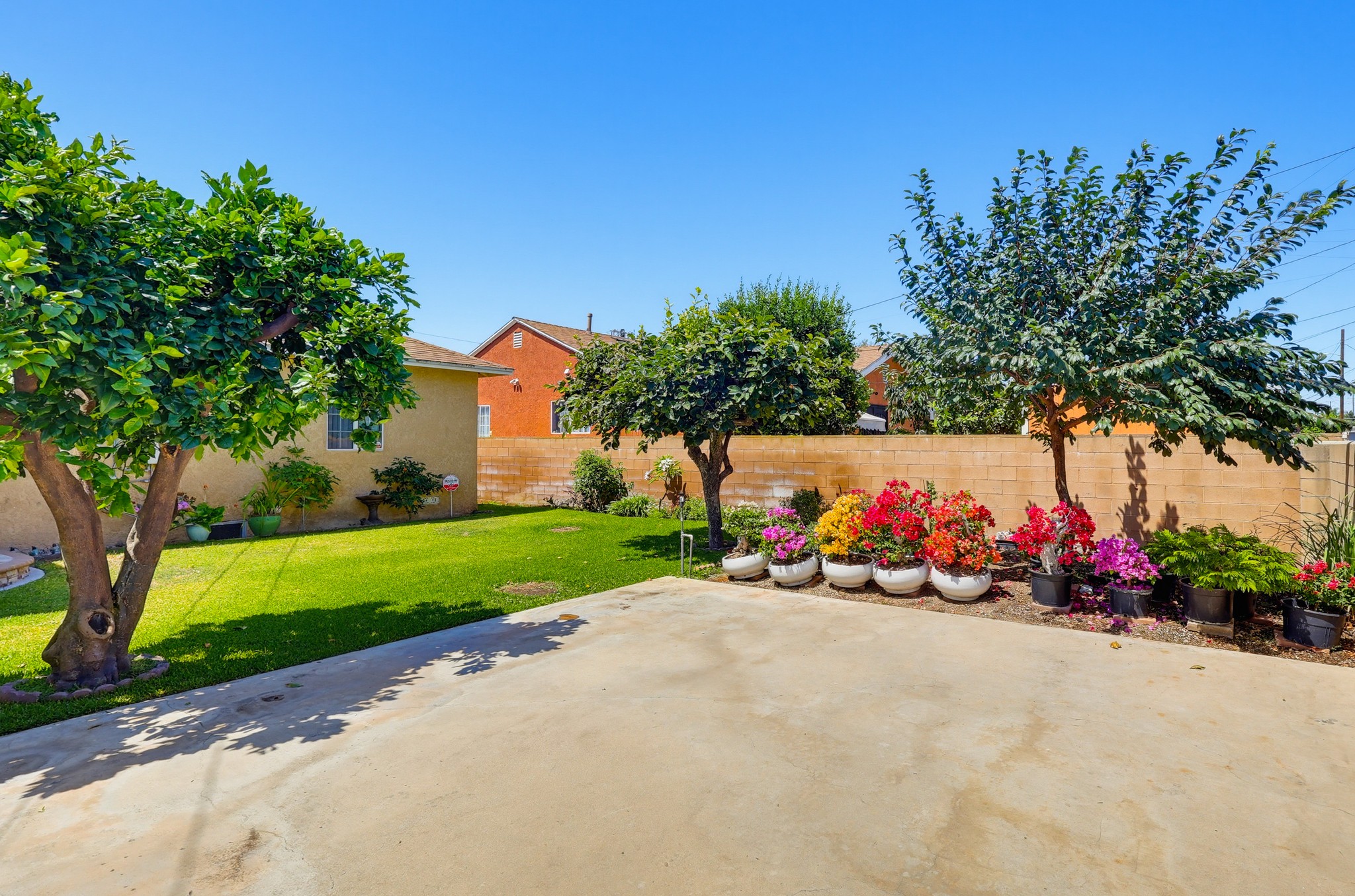 Virtual tour photo 69 of 76 for 11415 Liggett St