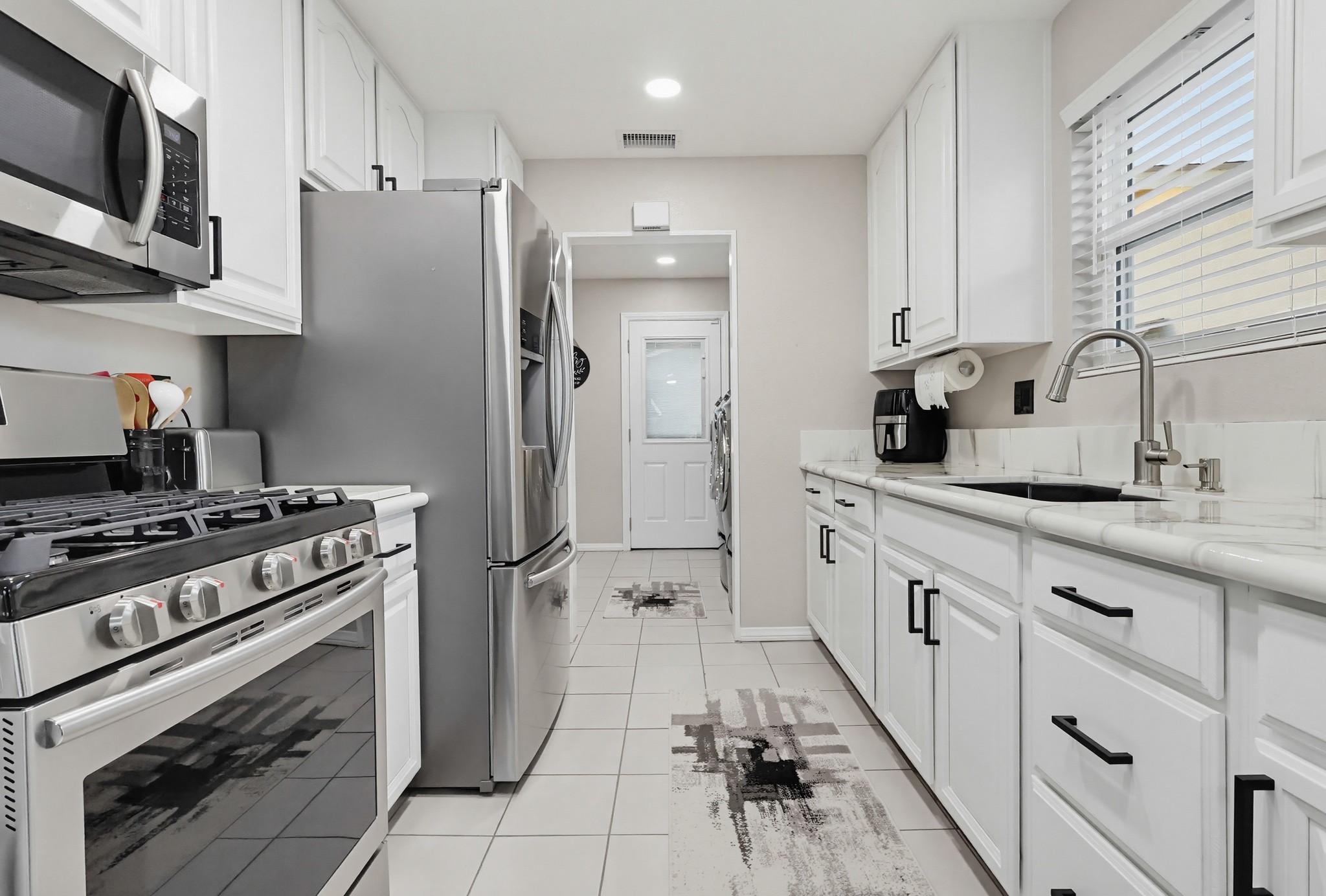 Virtual tour photo 42 of 107 for 11423 213th St