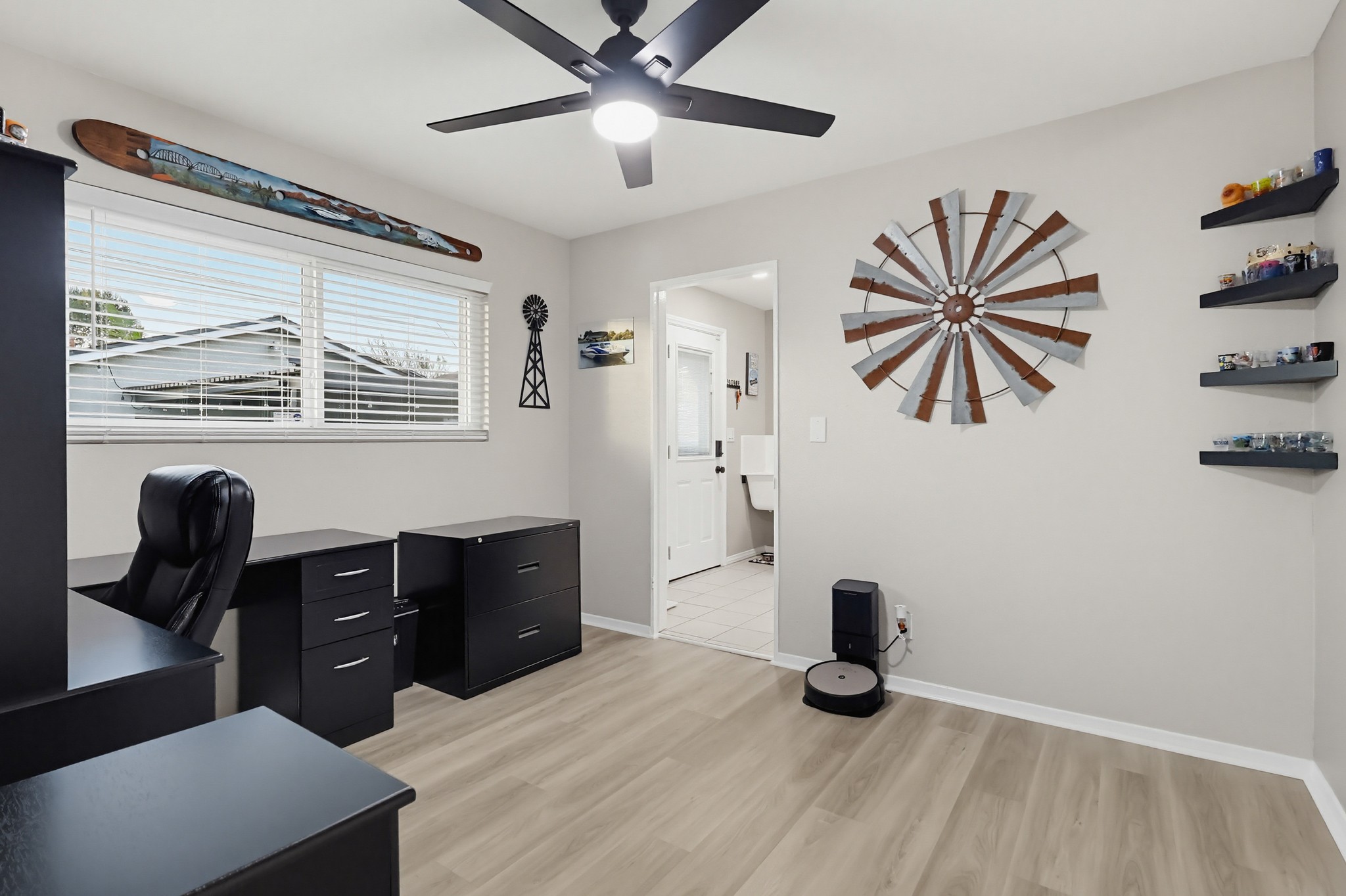 Virtual tour photo 56 of 107 for 11423 213th St