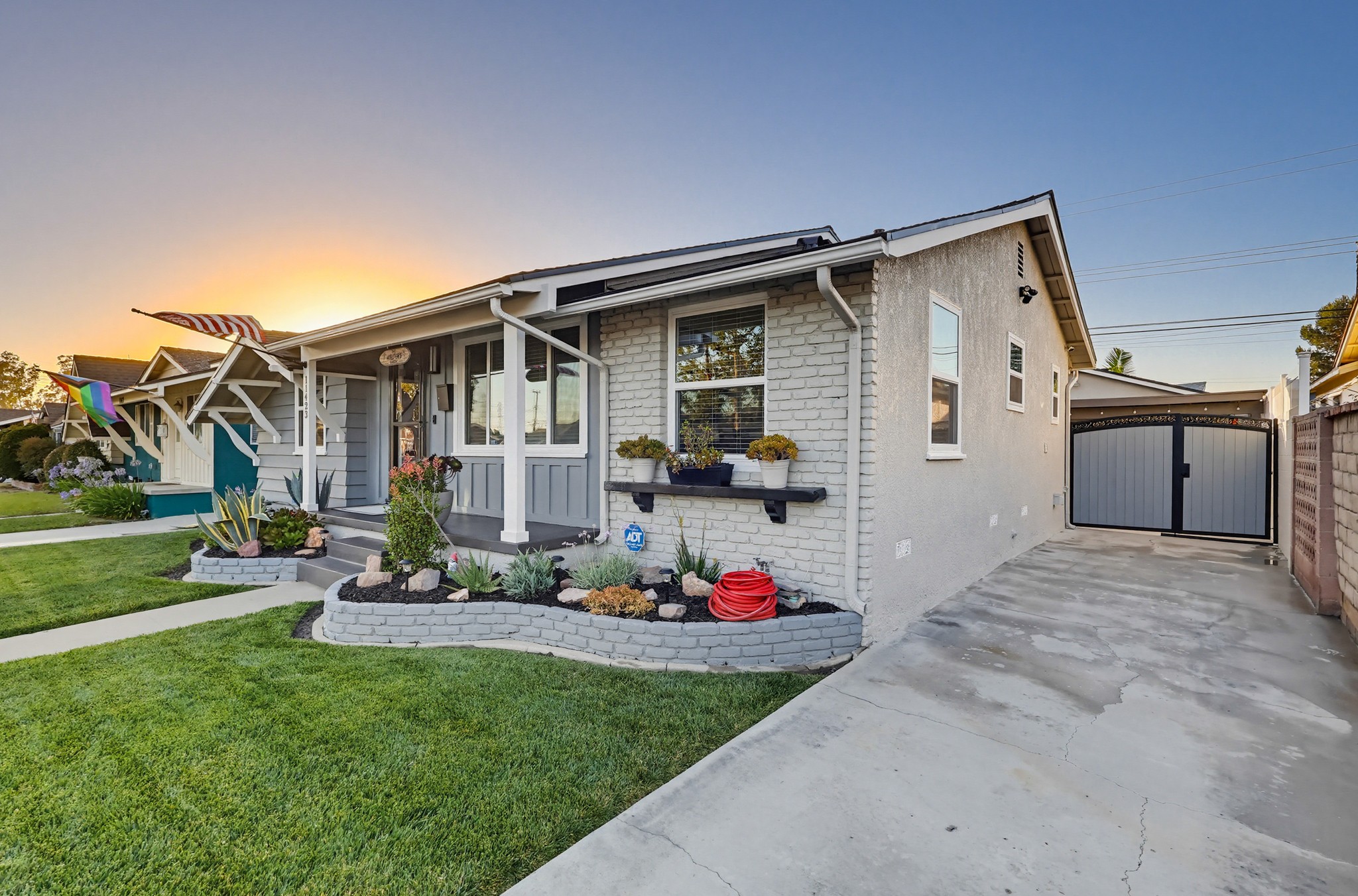 Virtual tour photo 75 of 107 for 11423 213th St