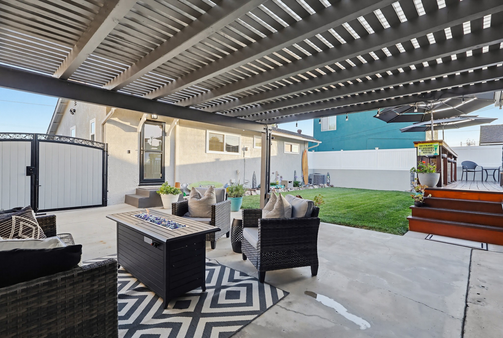 Virtual tour photo 86 of 107 for 11423 213th St