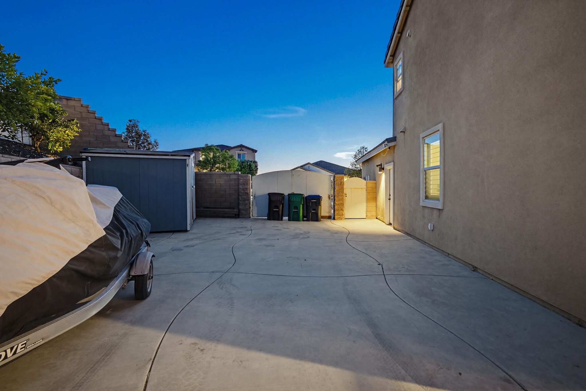 Virtual tour photo 10 of 82 for 11430 Lyle Ln
