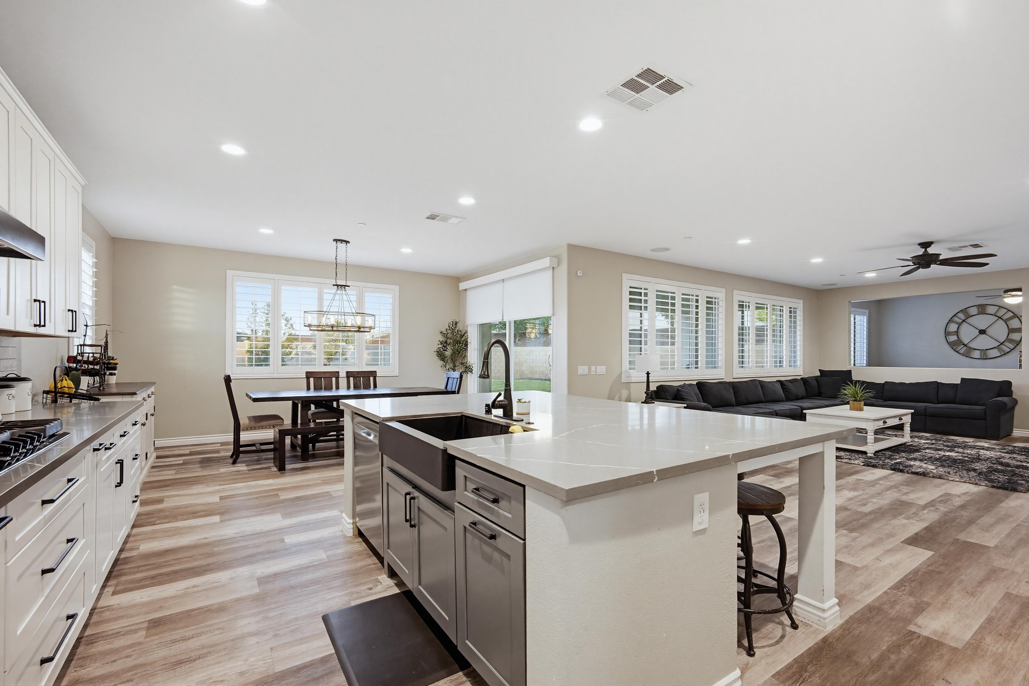 Virtual tour photo 20 of 82 for 11430 Lyle Ln