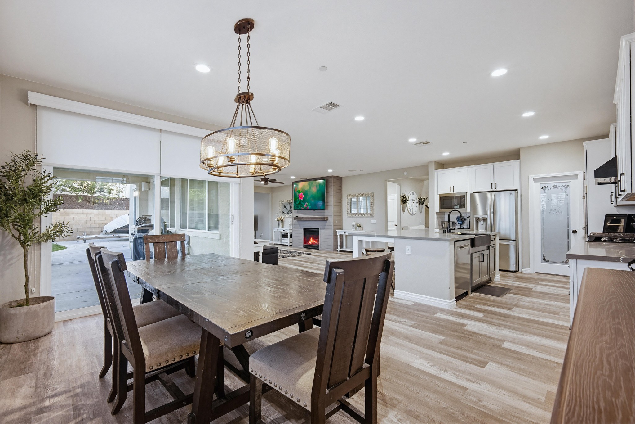 Virtual tour photo 24 of 82 for 11430 Lyle Ln