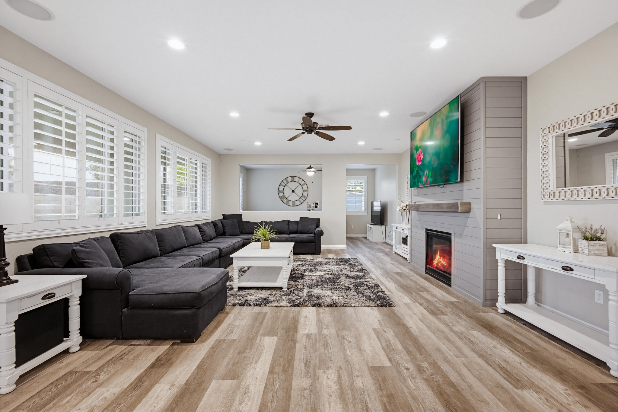 Virtual tour photo 25 of 82 for 11430 Lyle Ln