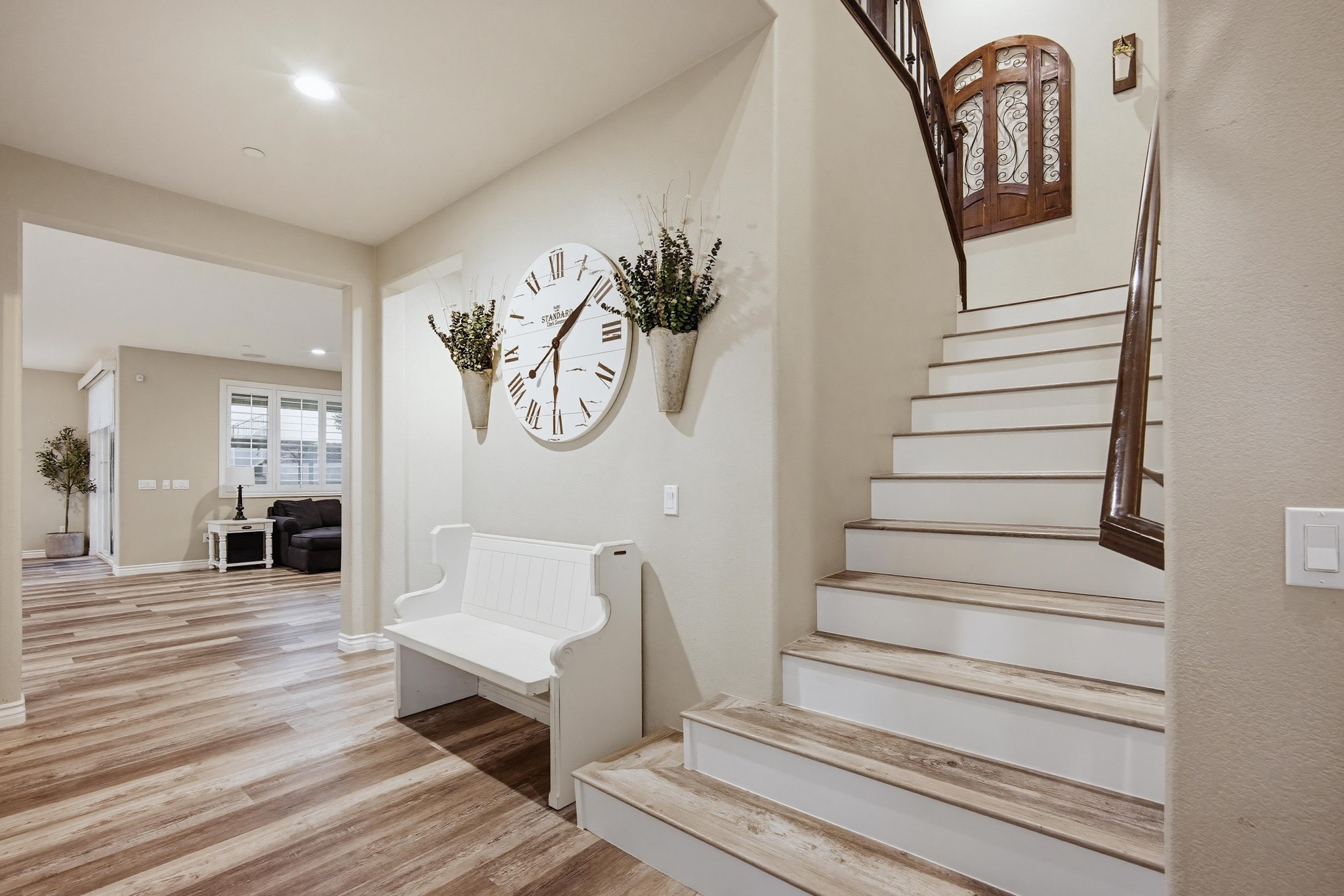 Virtual tour photo 34 of 82 for 11430 Lyle Ln