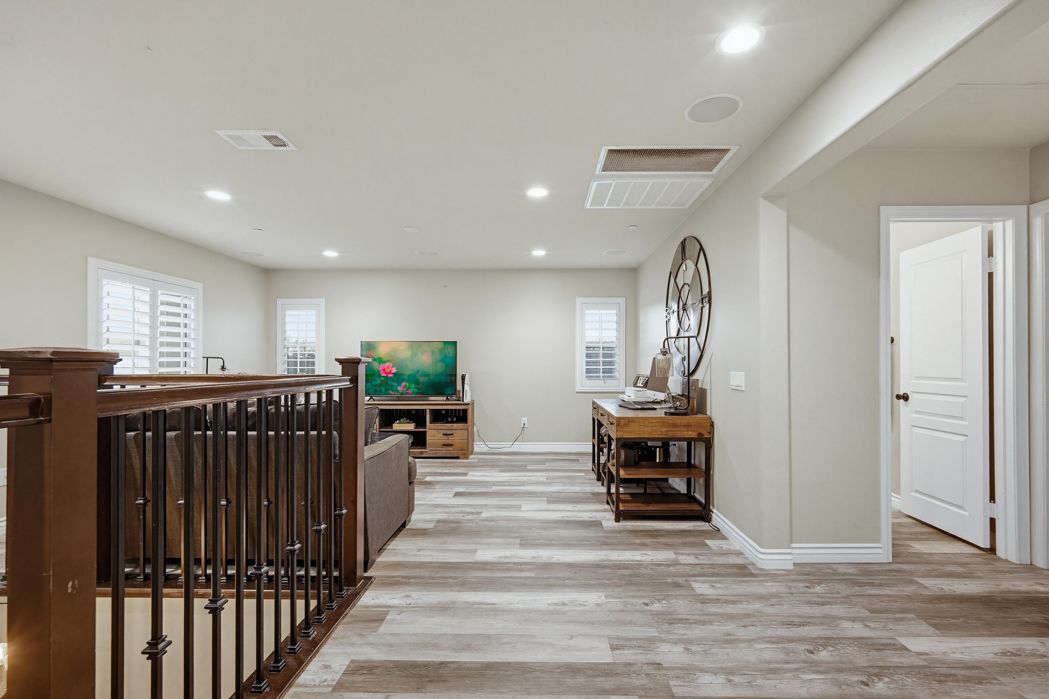 Virtual tour photo 36 of 82 for 11430 Lyle Ln