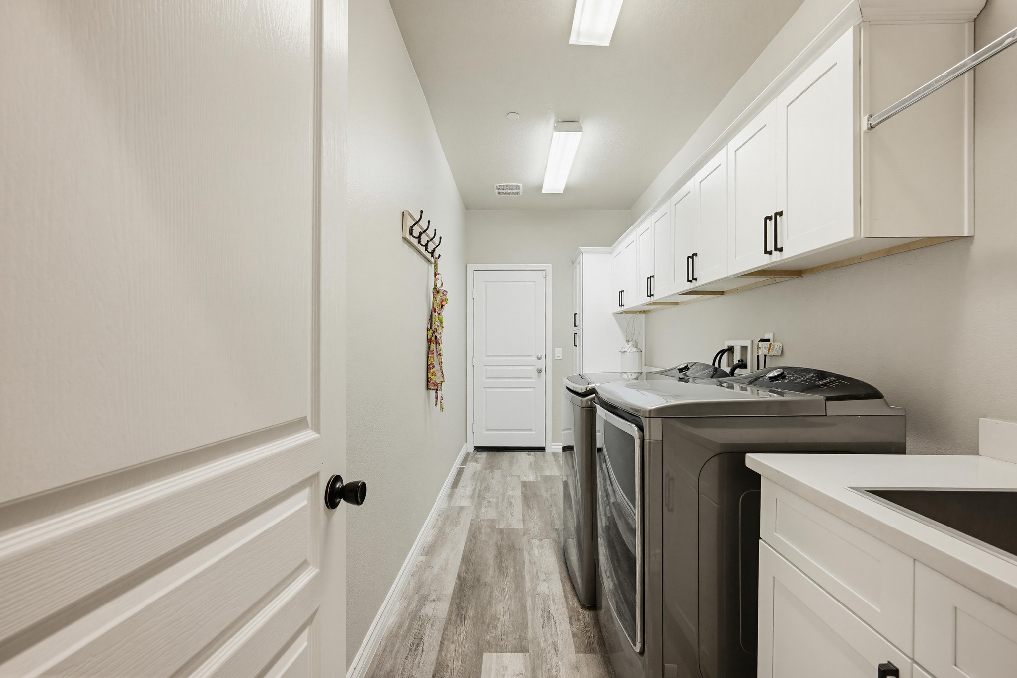 Virtual tour photo 65 of 82 for 11430 Lyle Ln