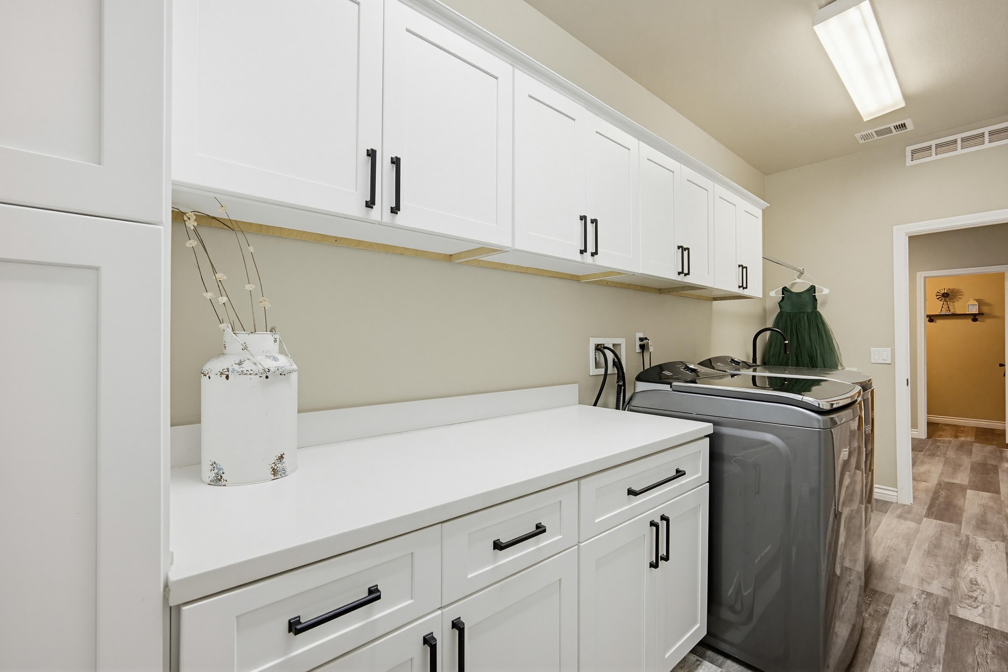 Virtual tour photo 66 of 82 for 11430 Lyle Ln