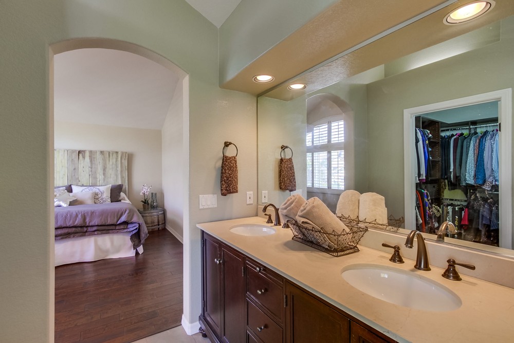Virtual tour photo 26 of 37 for 11449 Eastview Ct